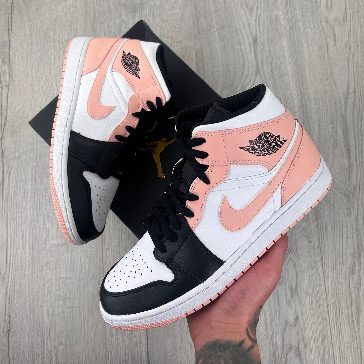 Jordan 1 Men’s Mid Pink & Black Trainers - Uk 6.5