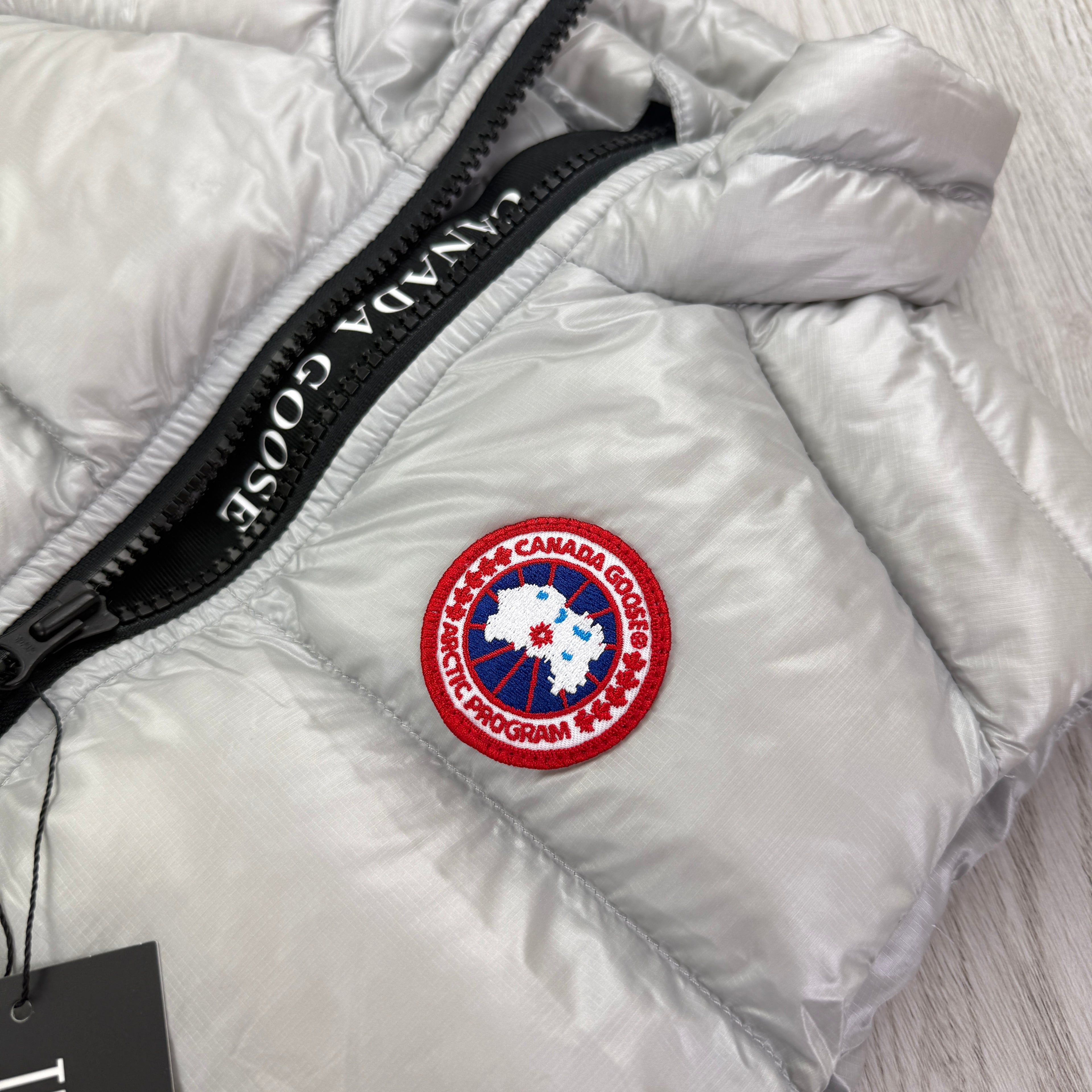 Canada Goose Women’s Silver Down Vest Gilet - XS