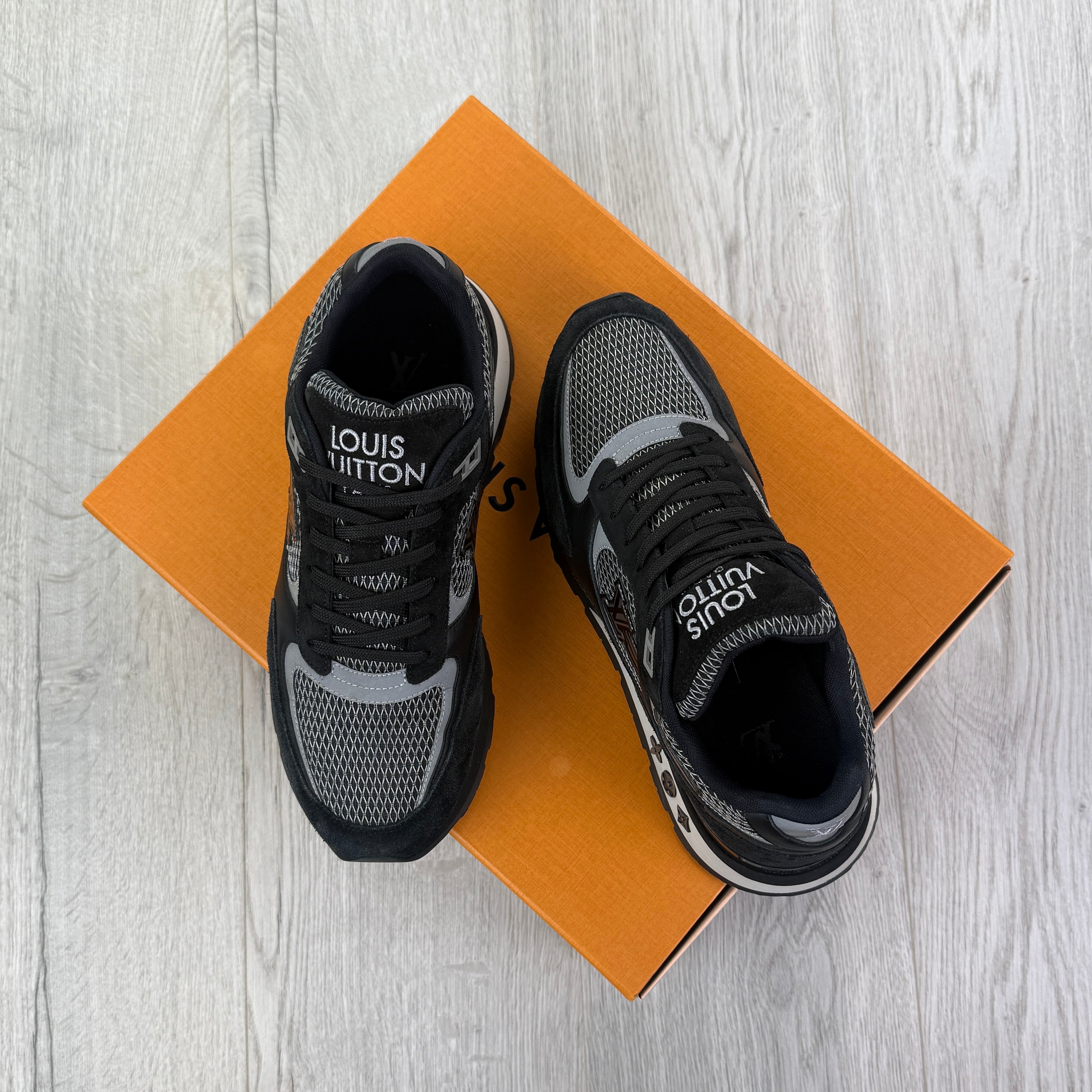 Louis Vuitton Men’s Black Run Away Trainers - Uk 6 (Fit Uk 7)