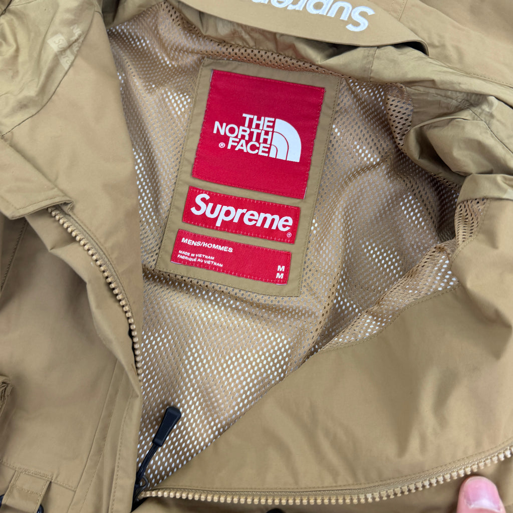 Supreme - Supreme x The North Face Cargo Jacket 'Tan White Black Jacket - Medium