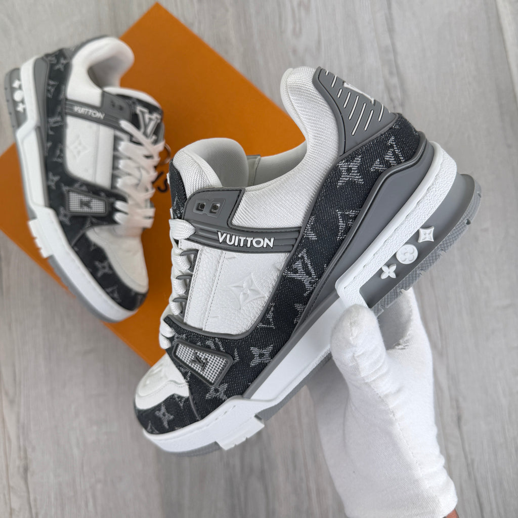 Louis Vuitton Men’s Grey & White Low Trainers - Uk 6.5 (Fit Uk 7/7.5)