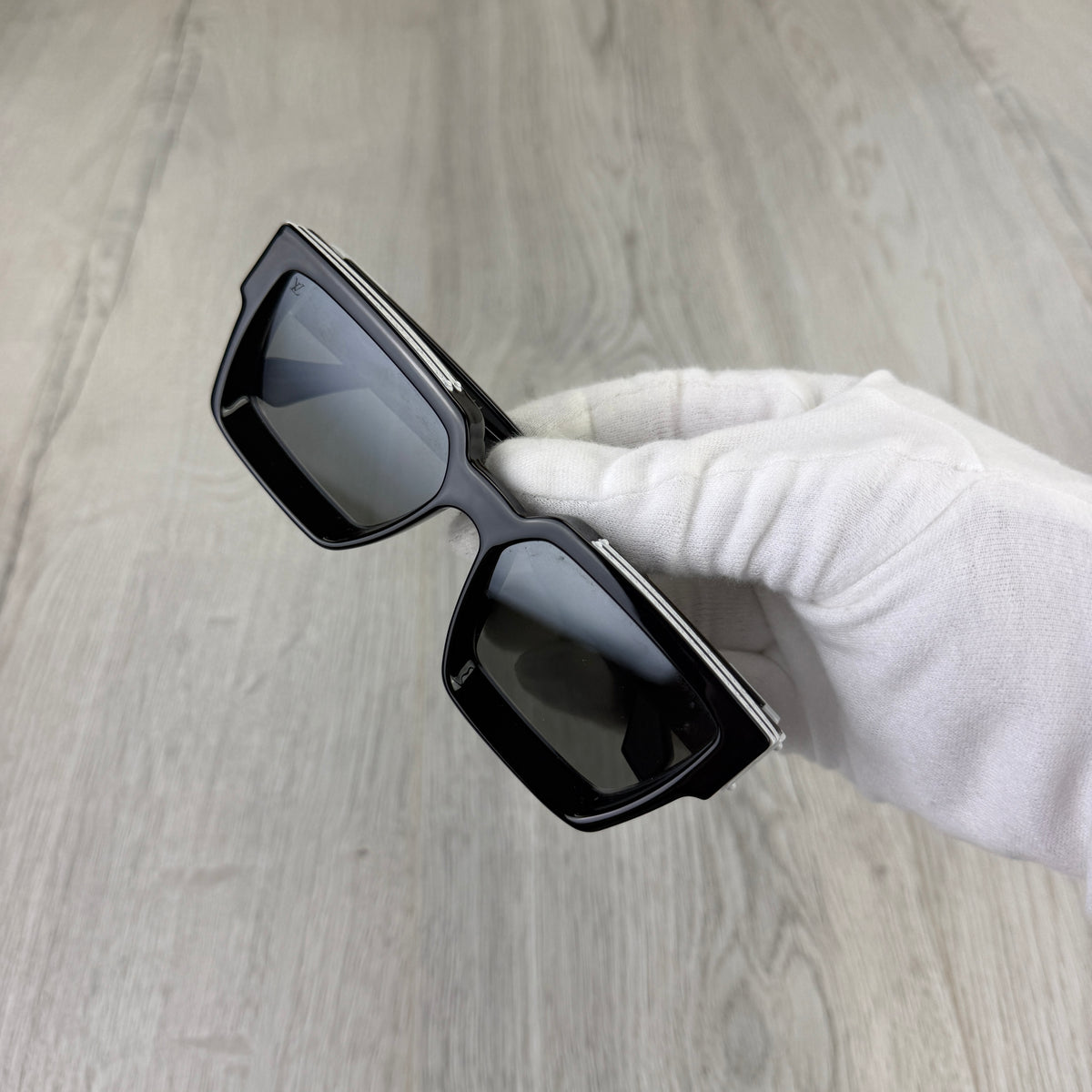 Louis Vuitton Men’s Black 1.1 Millionaires Sunglasses