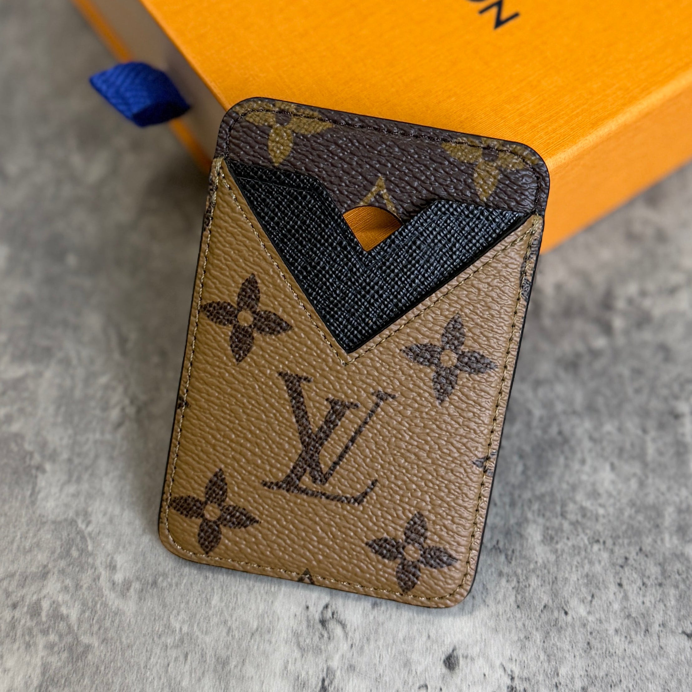 Louis Vuitton Brown Monogram Porte-Cartes Magnet Card Holder
