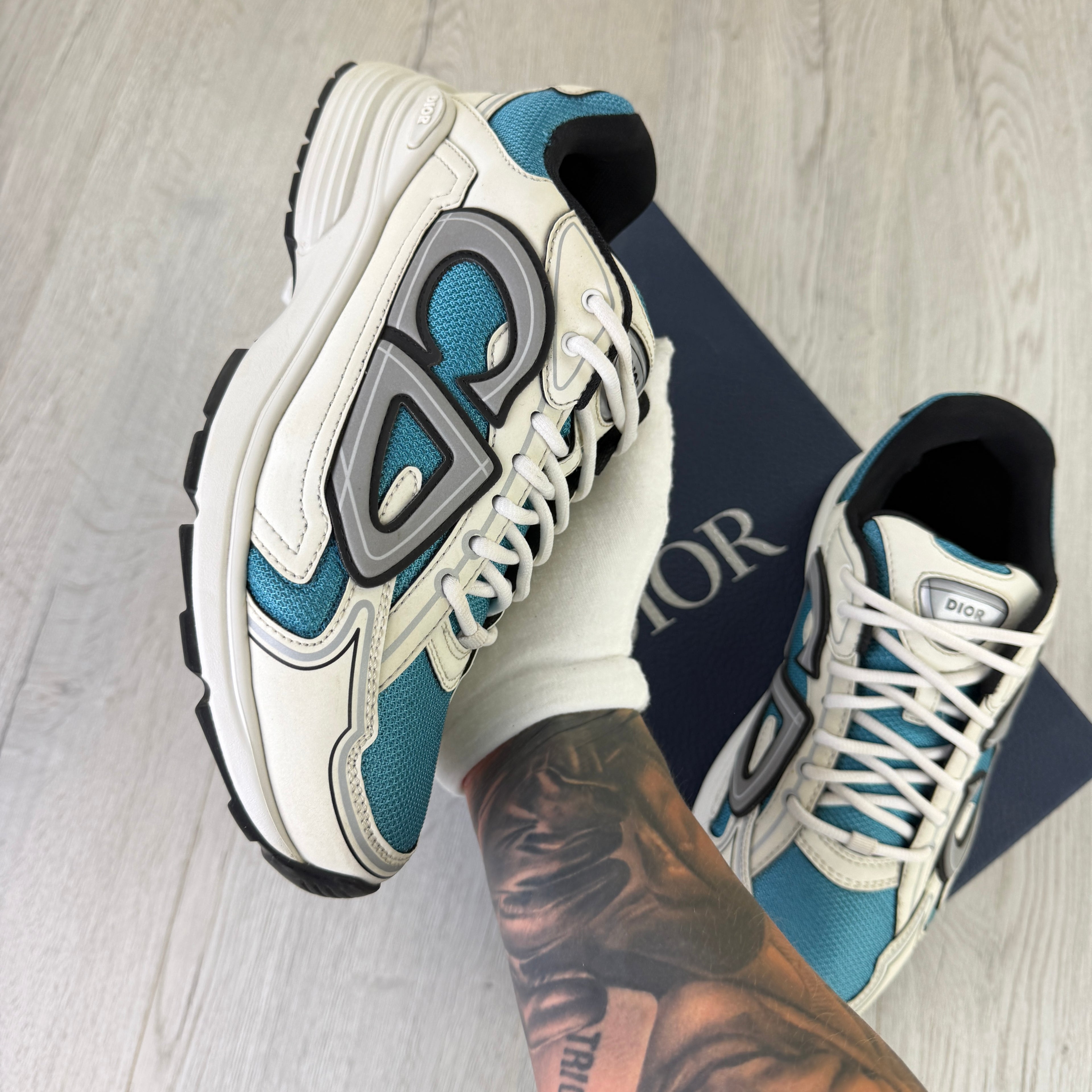 Dior B30 Men’s Beige & Blue Trainers - 41 (Uk 7)