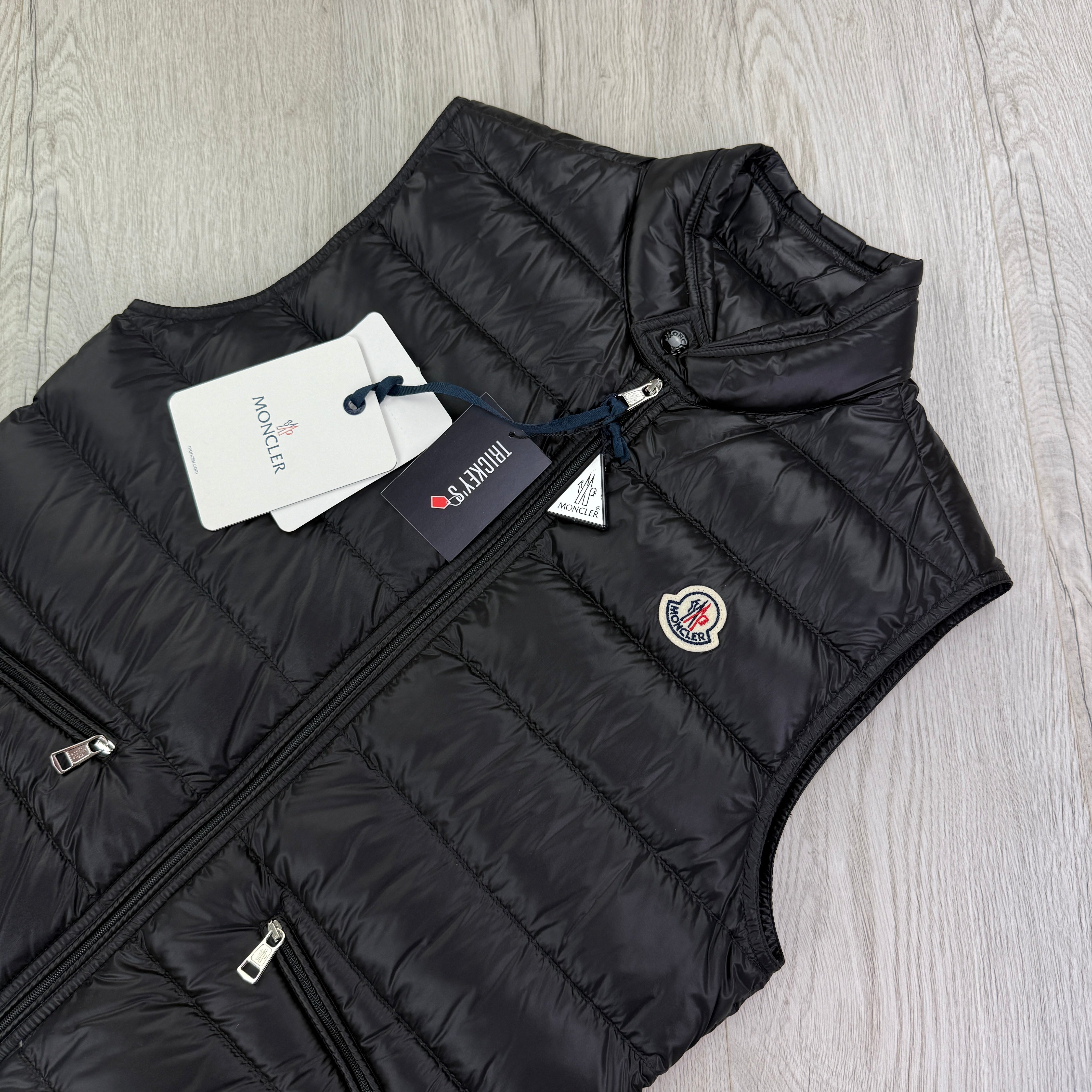 Moncler Men's Black GUI Down Gilet – Trickey.store