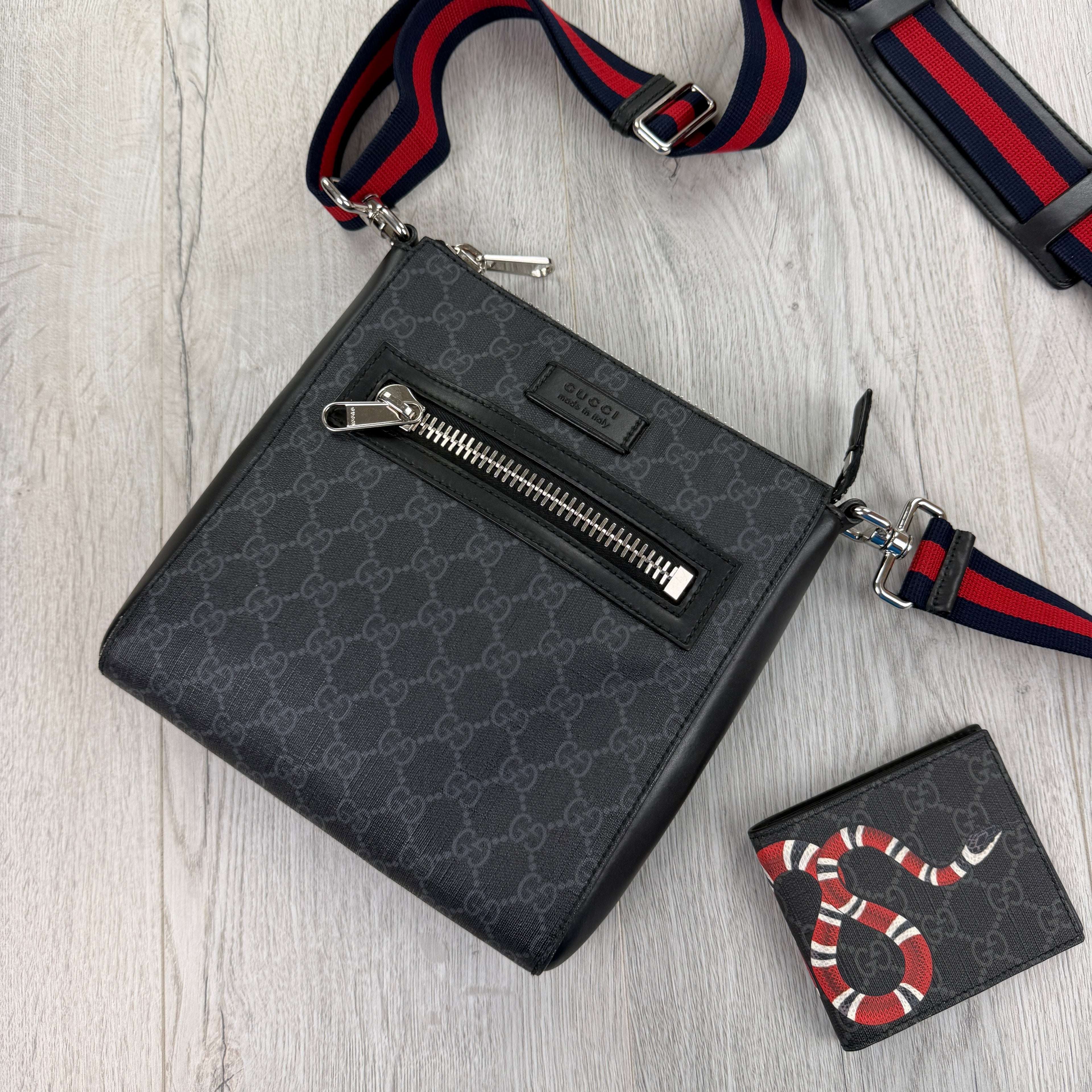 Gucci Messenger Men’s GG Black Small Side Bag & Snake Wallet