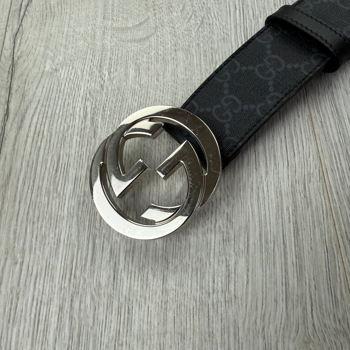 Gucci Men’s GG Supreme Black Belt With Silver Buckle - 90