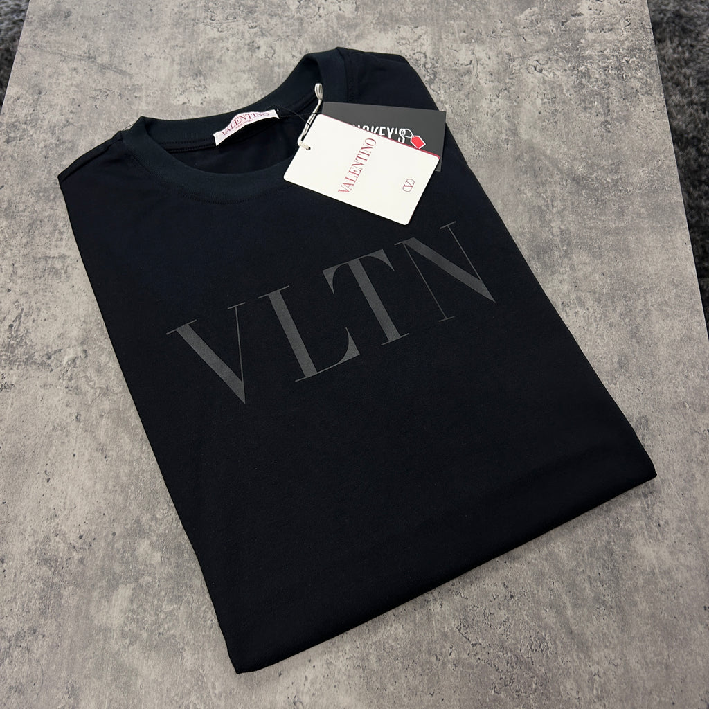 Valentino Men’s ‘VLTN’ Black T-shirt