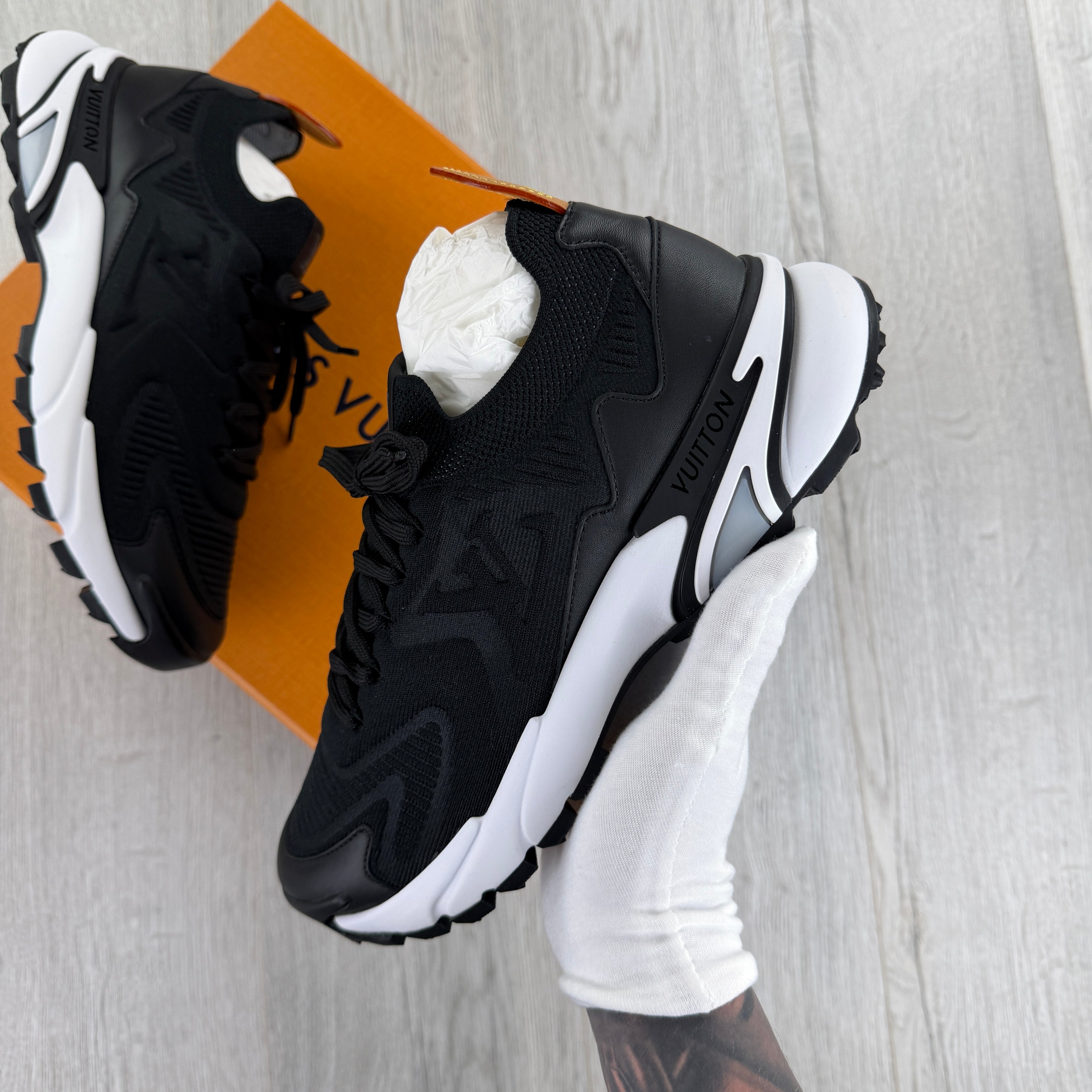 Louis Vuitton Men’s Black & White Tatic Trainers - Uk 7 (Fit 8)