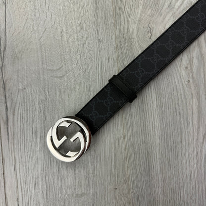 Gucci Men’s GG Supreme Black Belt With Silver Buckle - 90