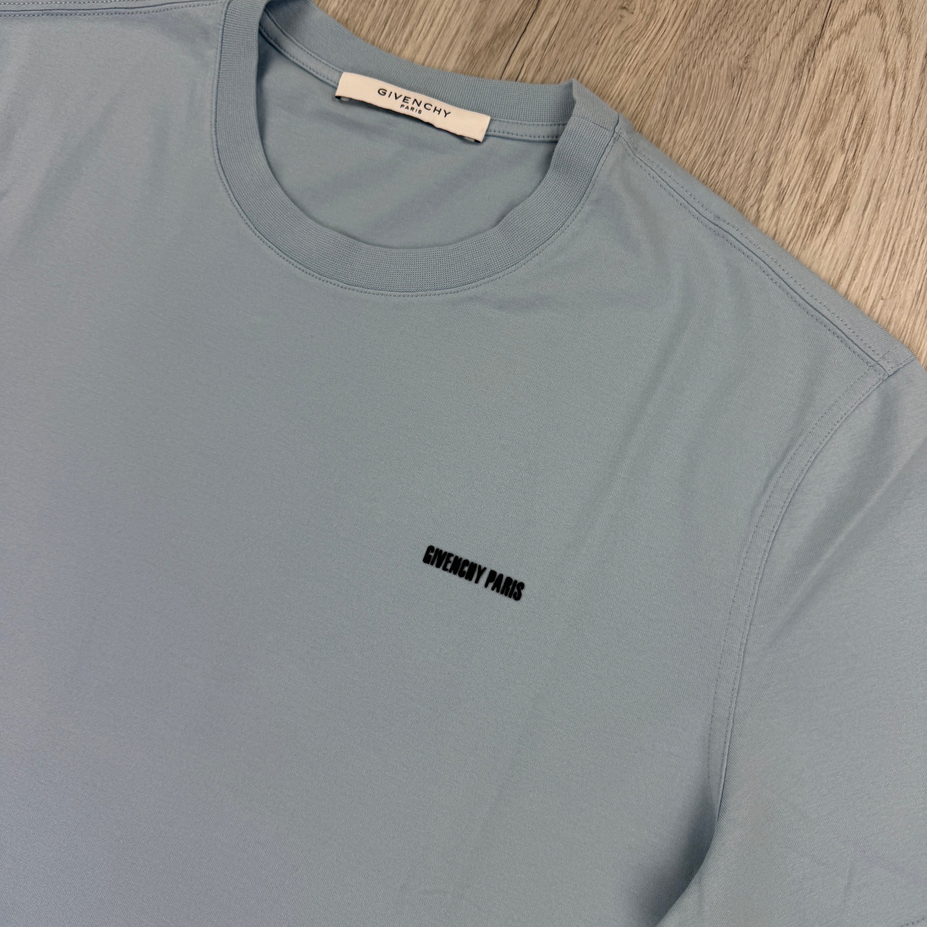 Givenchy Men’s Blue T-shirt - Large Slim