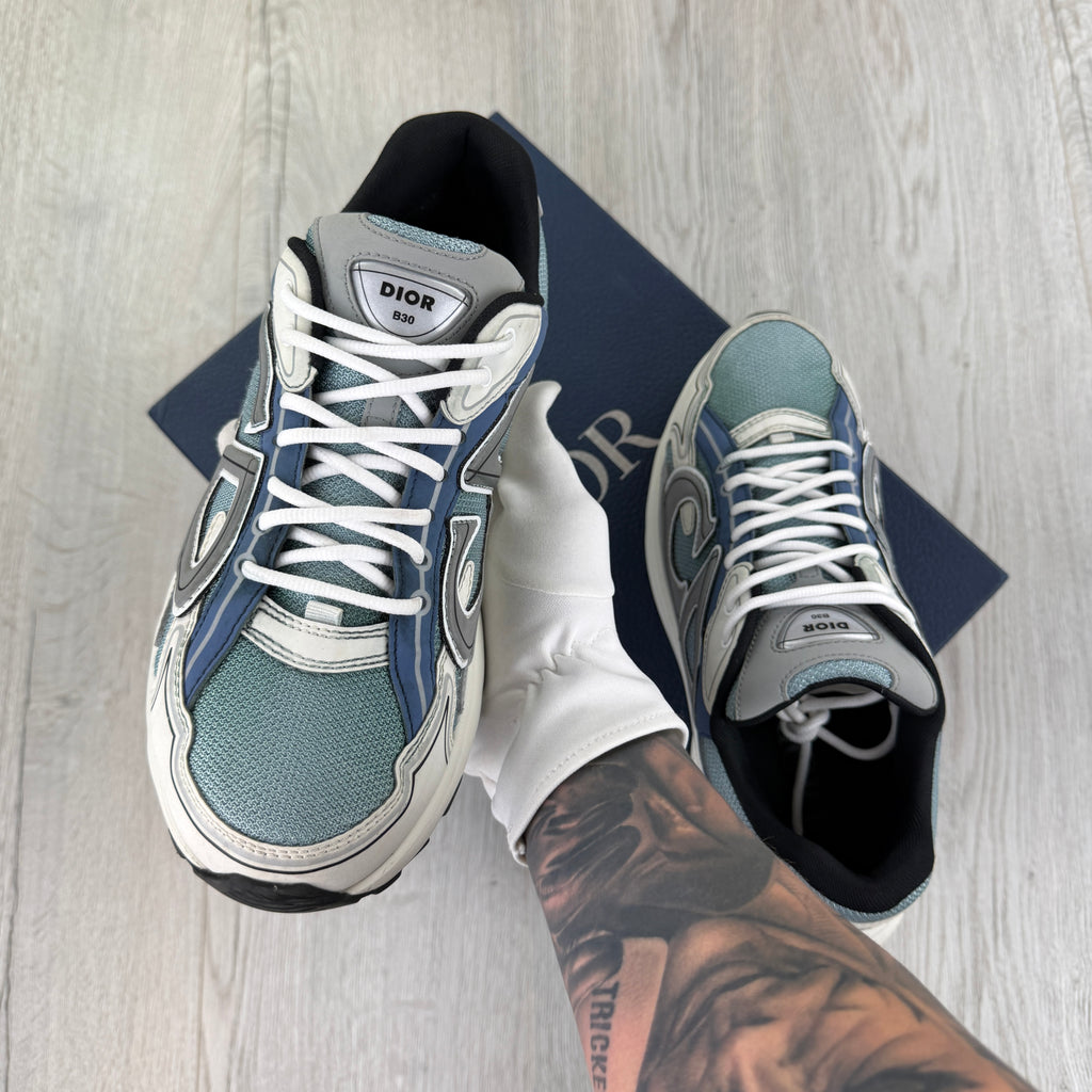 Dior B30 Men’s Baby Blue & White Trainers - 43 (Fit Uk 9)
