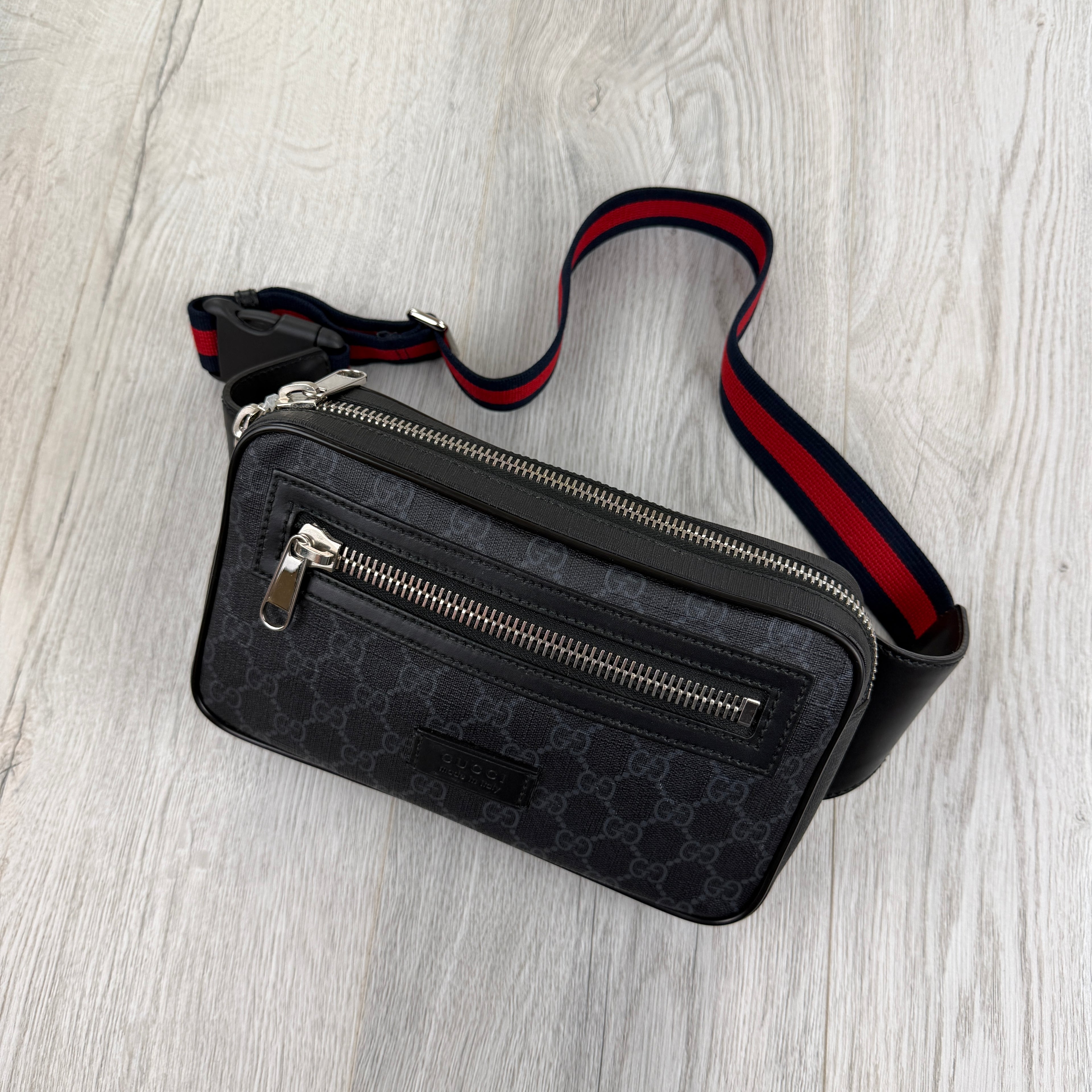 Gucci Men’s GG Black Belt Bag