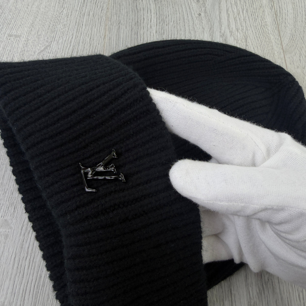 Louis Vuitton Men’s Black Beanie