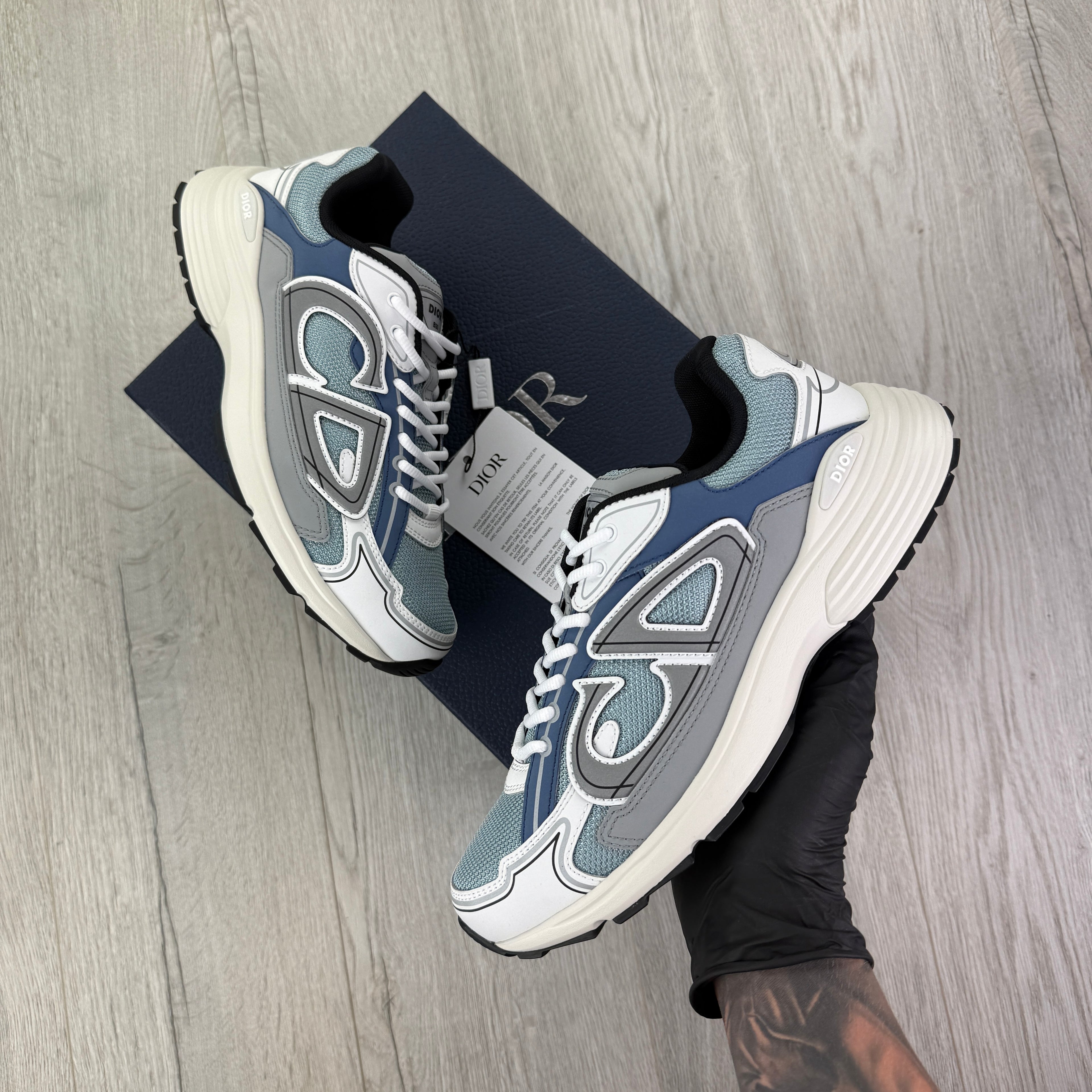 Dior B30 Men’s Baby Blue & White Trainers - 42 (Fit Uk 8)