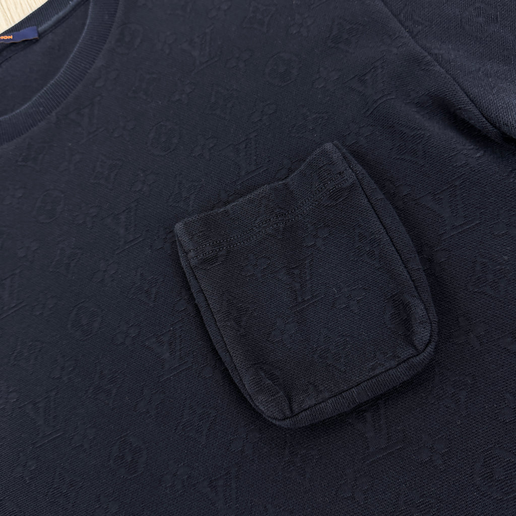Louis Vuitton Men’s Navy Monogram 3D Pocket T-shirt - Large
