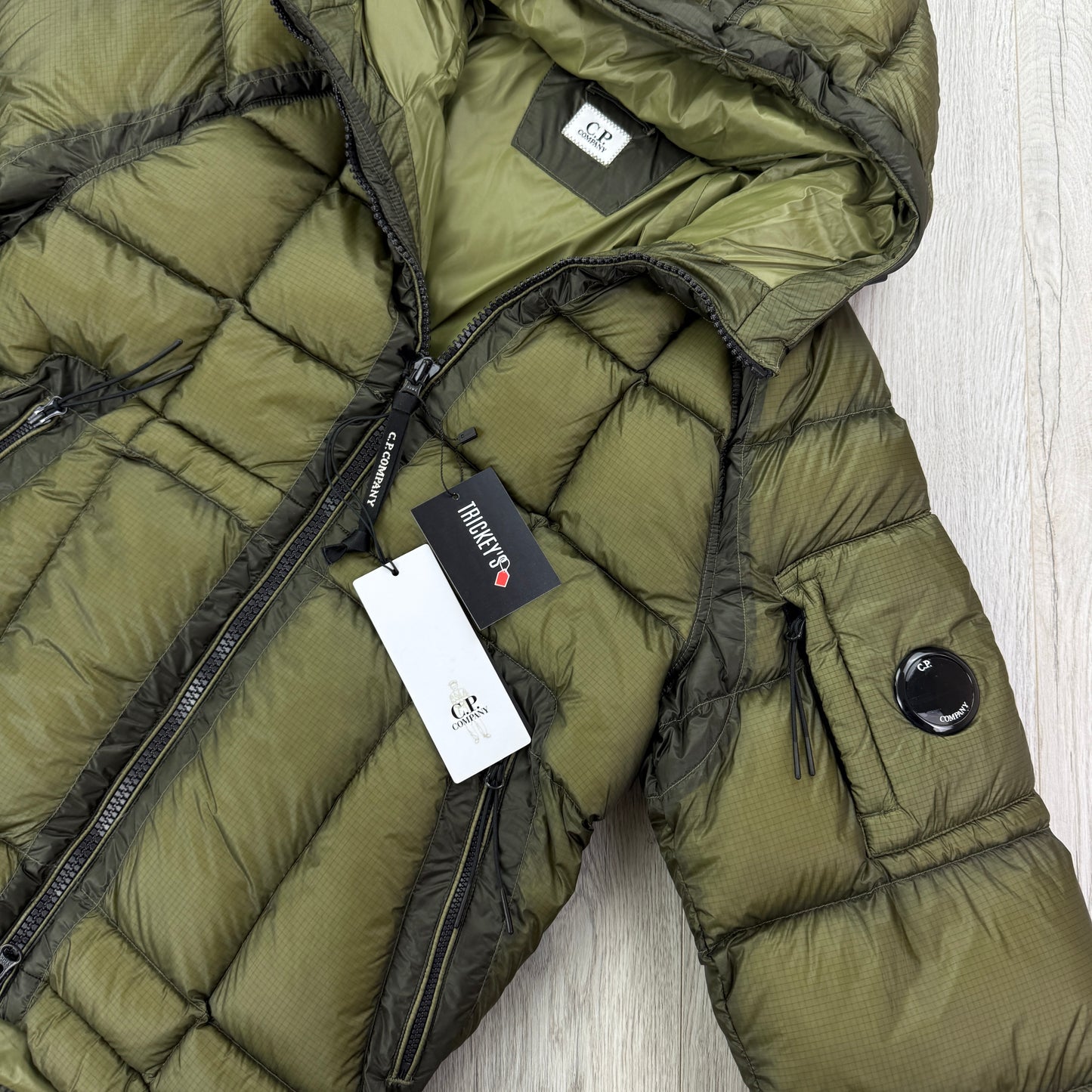 Cp Company Men’s Zip-up D.D Hooded Down Jacket