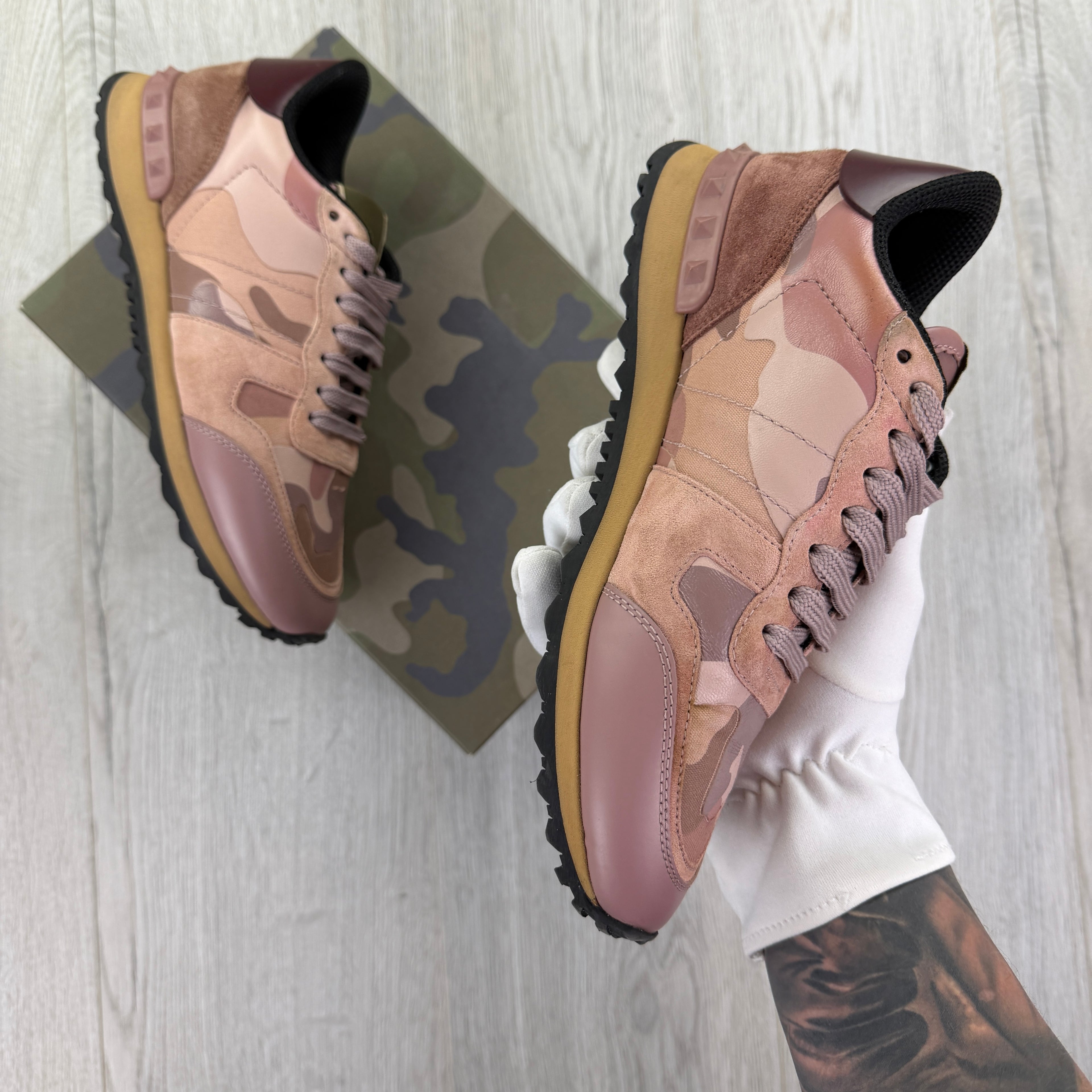 Valentino Women’s Pink Camo Rockrunner Trainers - UK 4.5