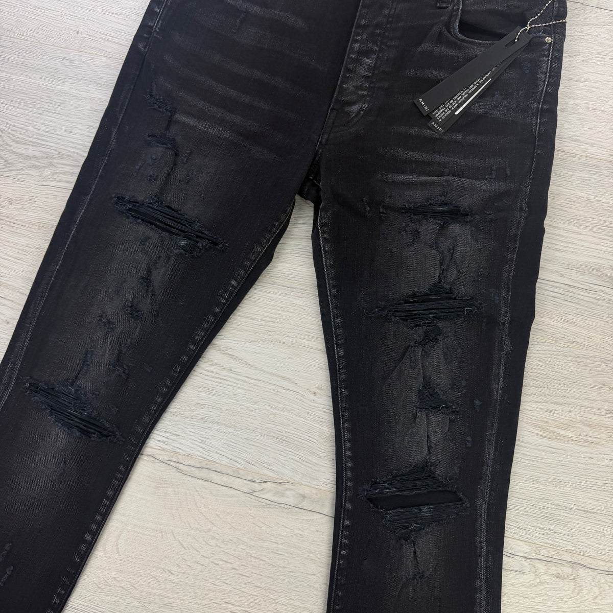 Amiri Men’s Black Ripped Distressed Jeans