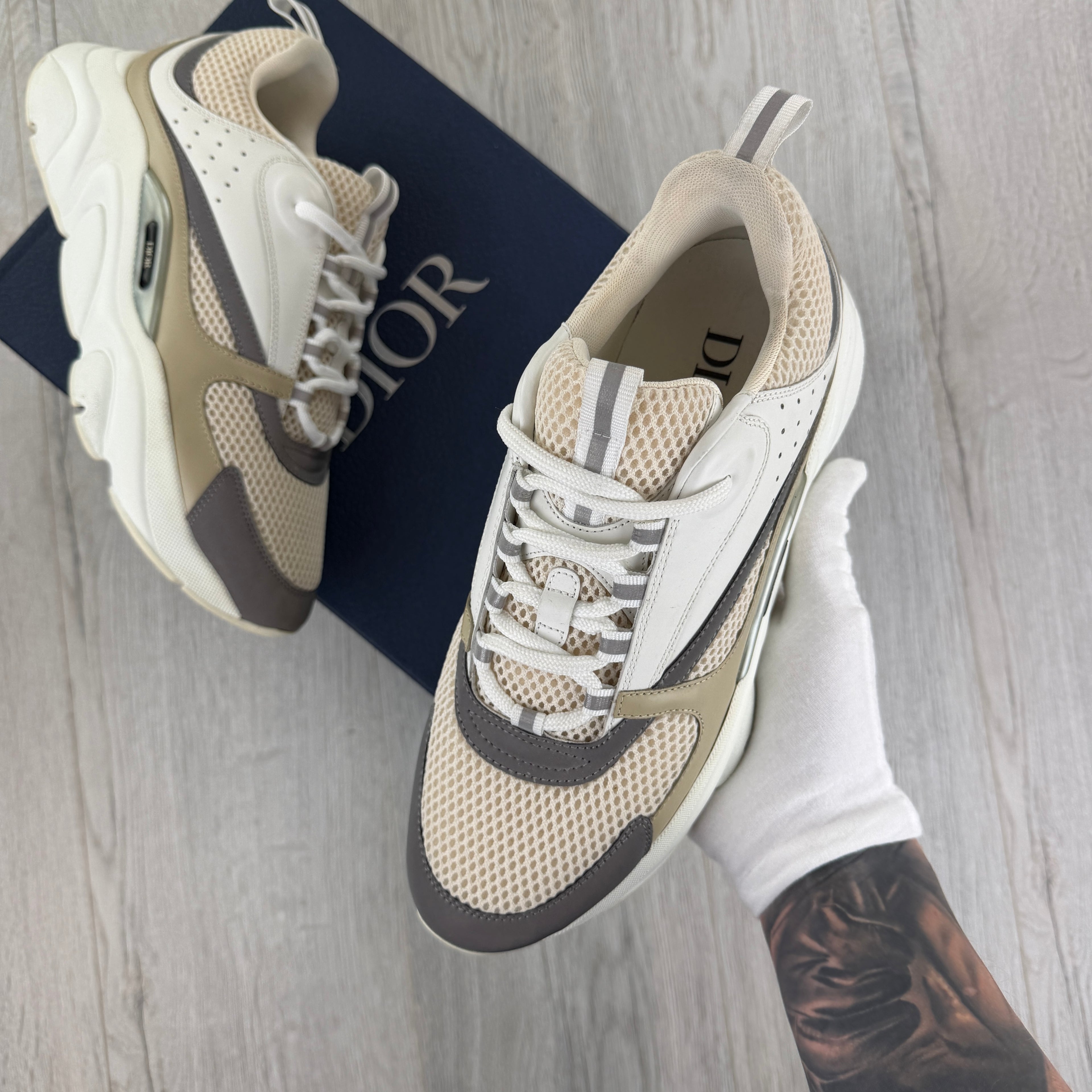 Dior B22 Men’s Cream Beige White Trainers - 42 (Fit Uk 7.5)