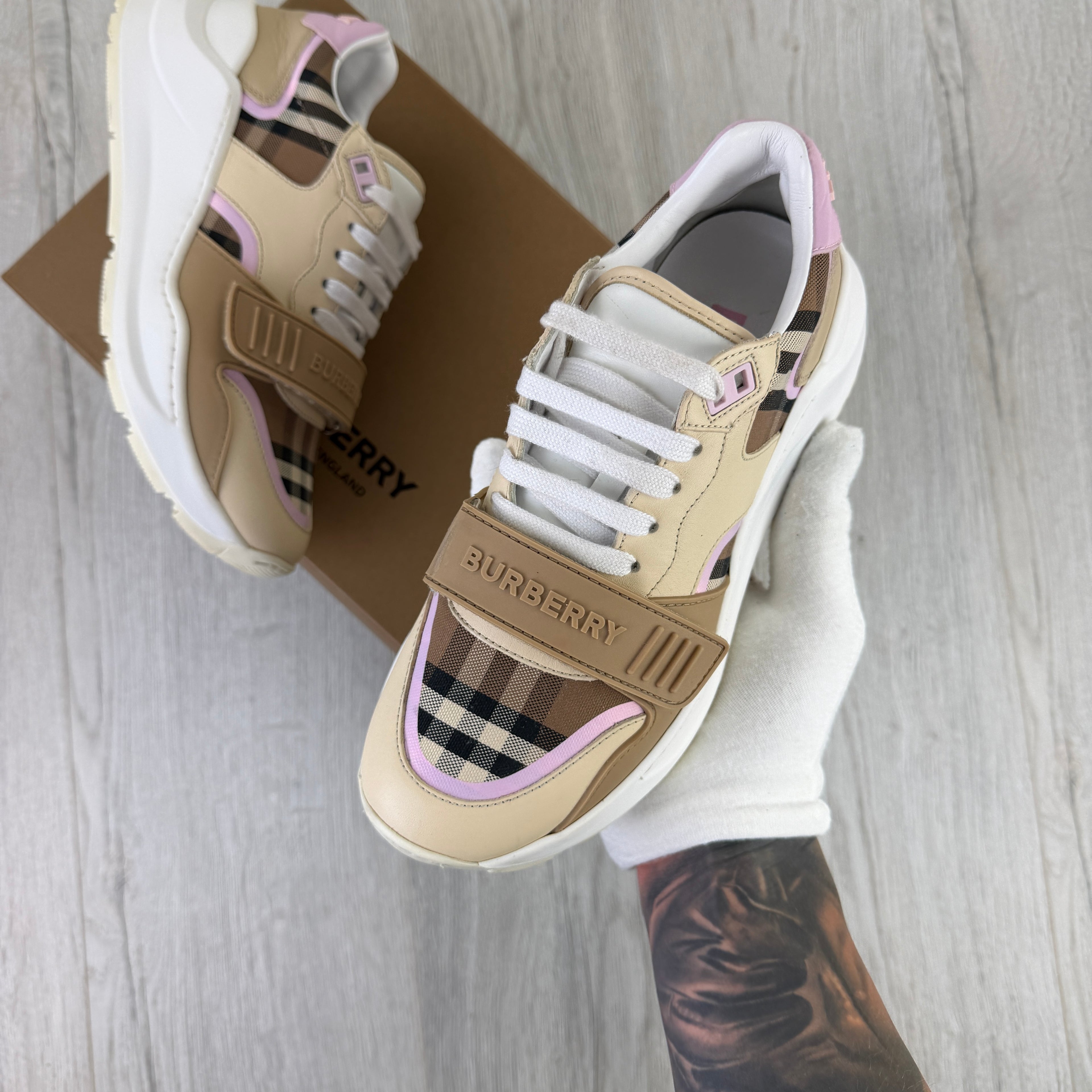 Burberry Women’s Ramsey Check Trainers - Uk 5.5