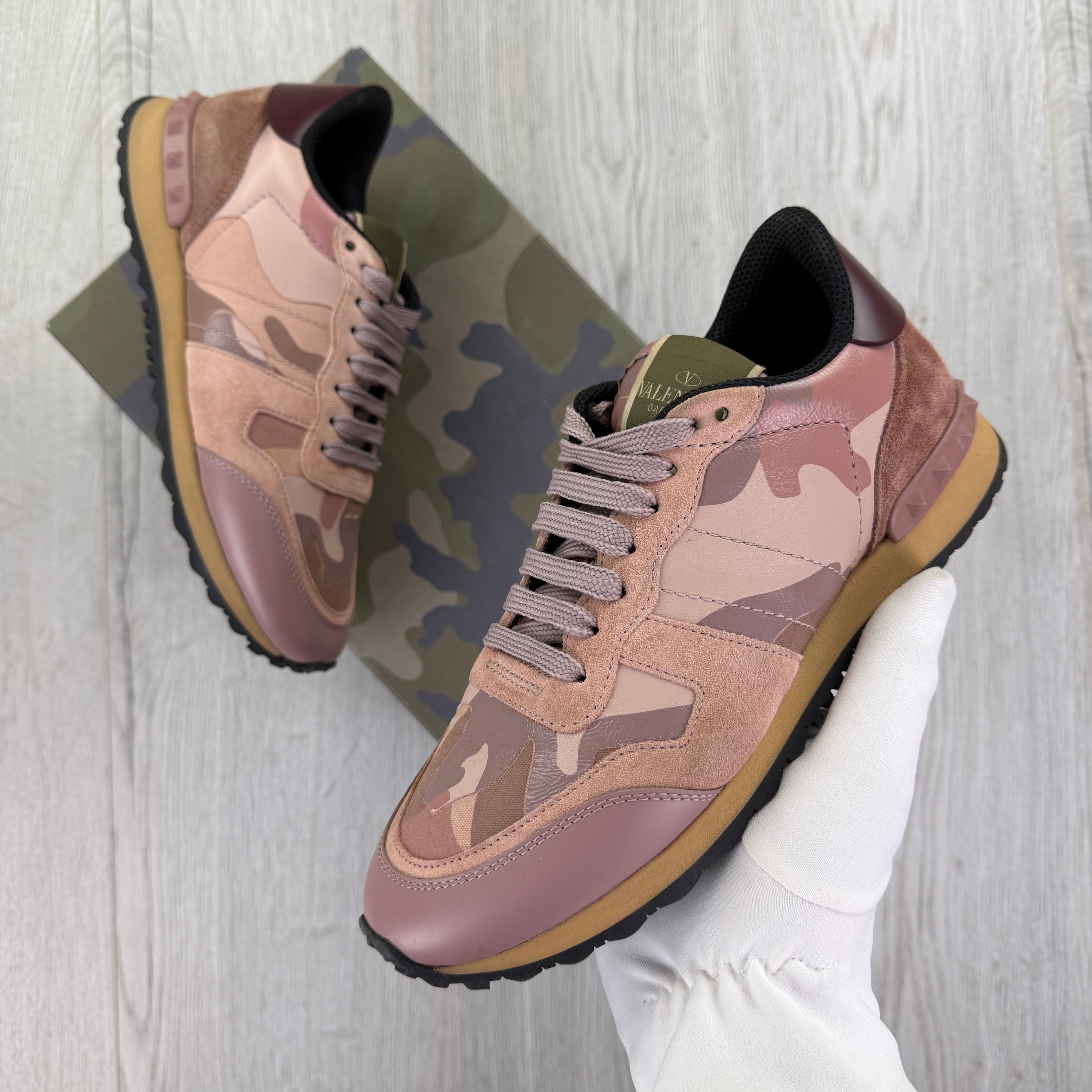 Valentino Women’s Pink Camo Rockrunner Trainers - UK 4.5