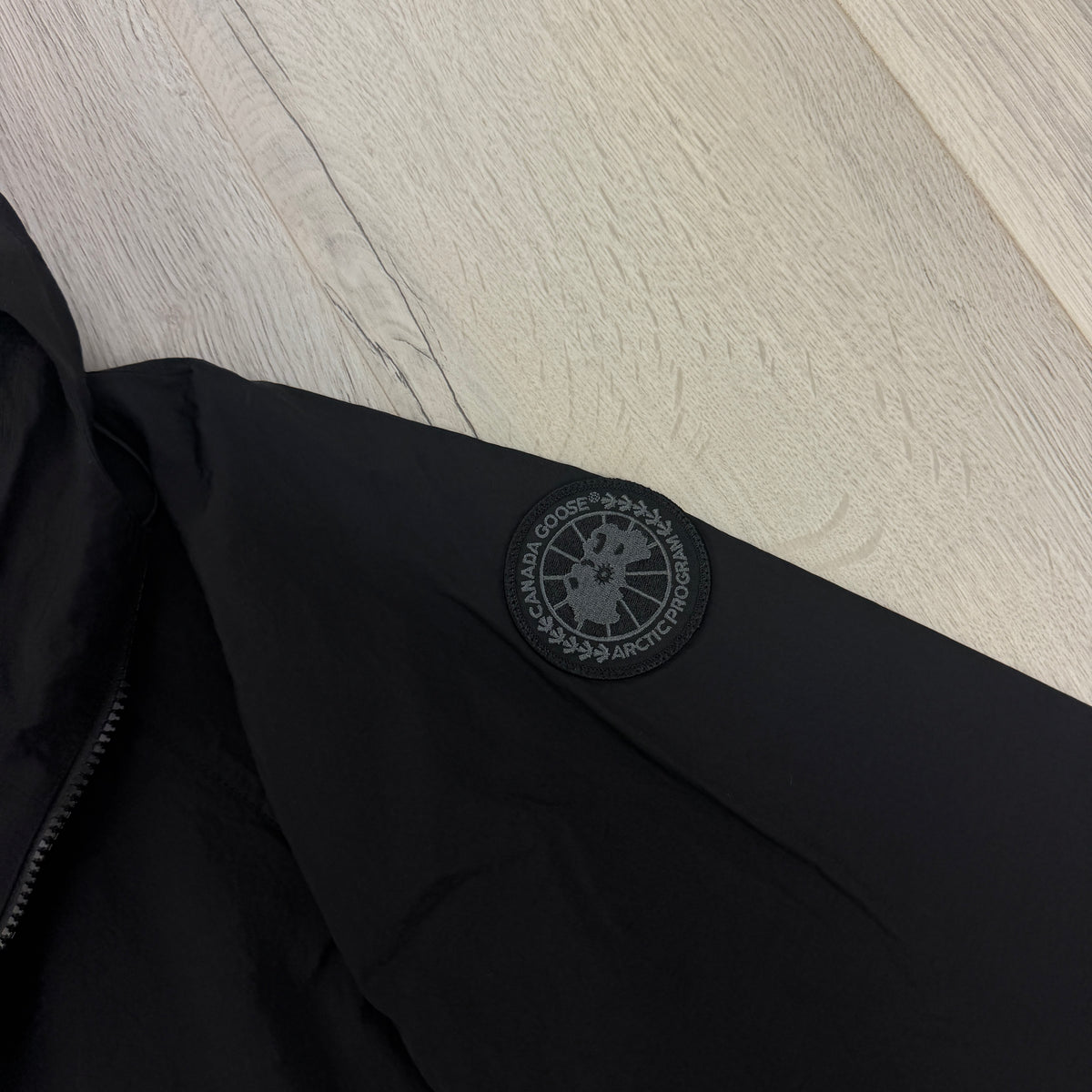 Canada Goose Men’s Black Jacket Black Badge - Large