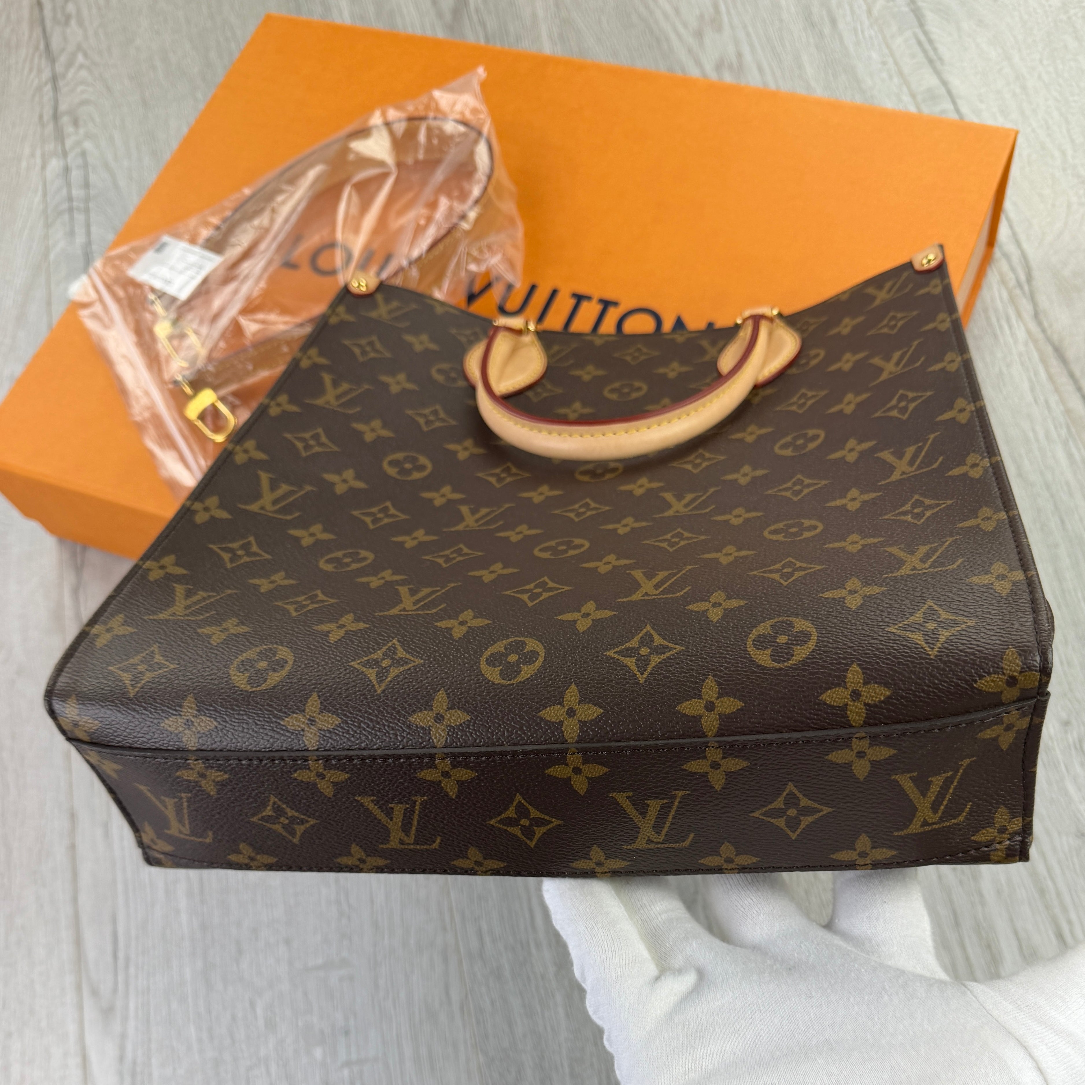 Louis Vuitton Women’s Brown Monogram Cloth Tote Bag