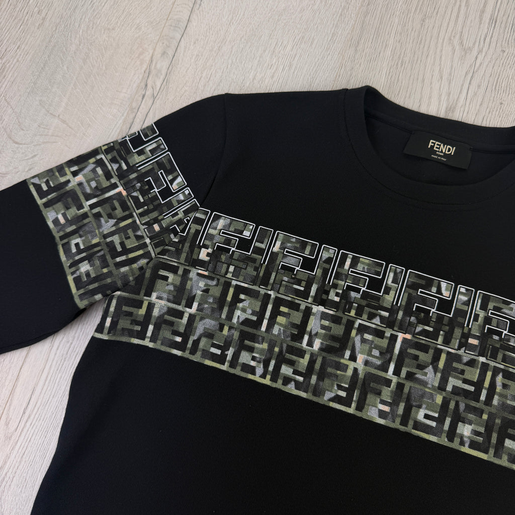 Fendi Men’s Black Crewneck Jumper - Small Slim