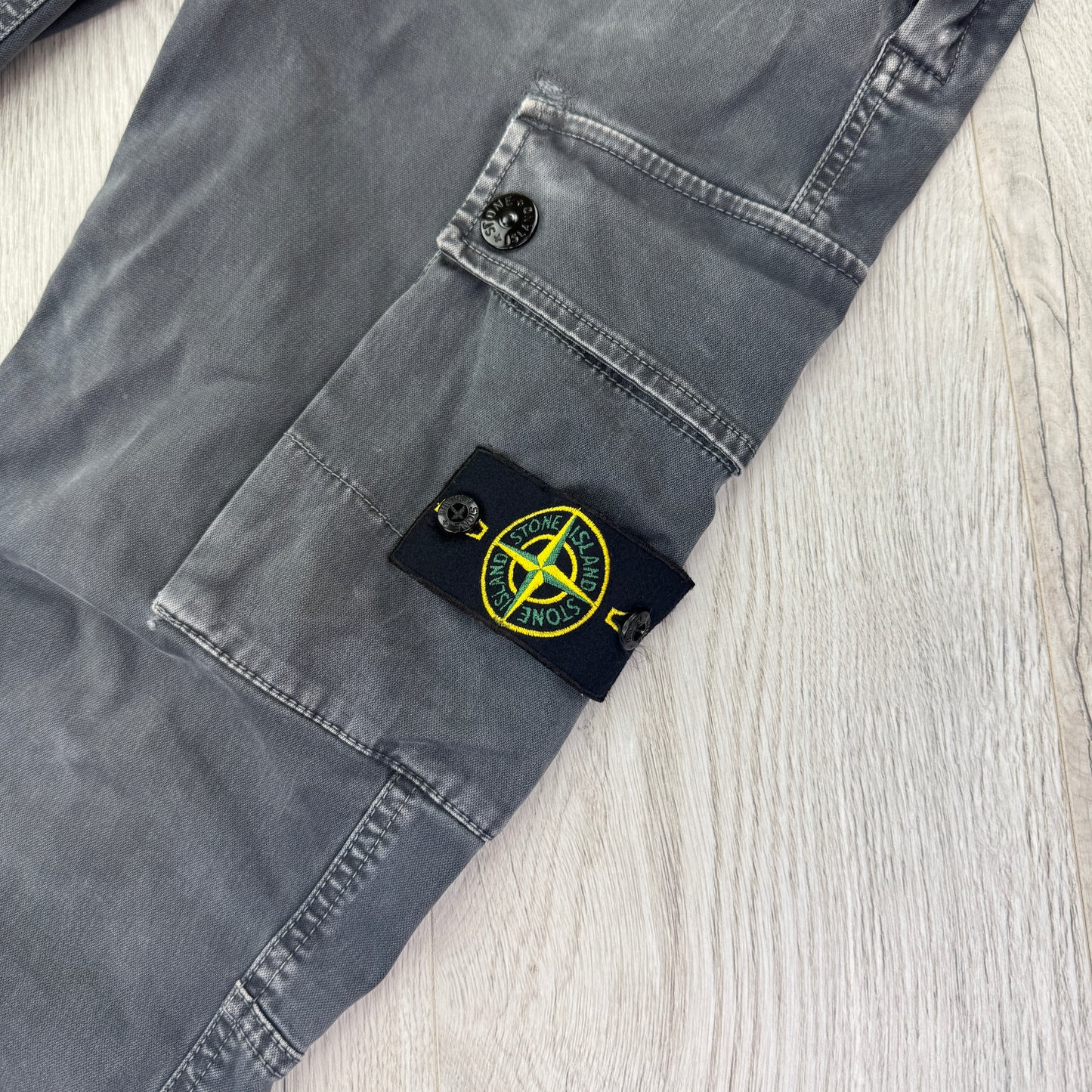 Stone Island Men’s Stonewashed Cargo Bottoms - Uk 33