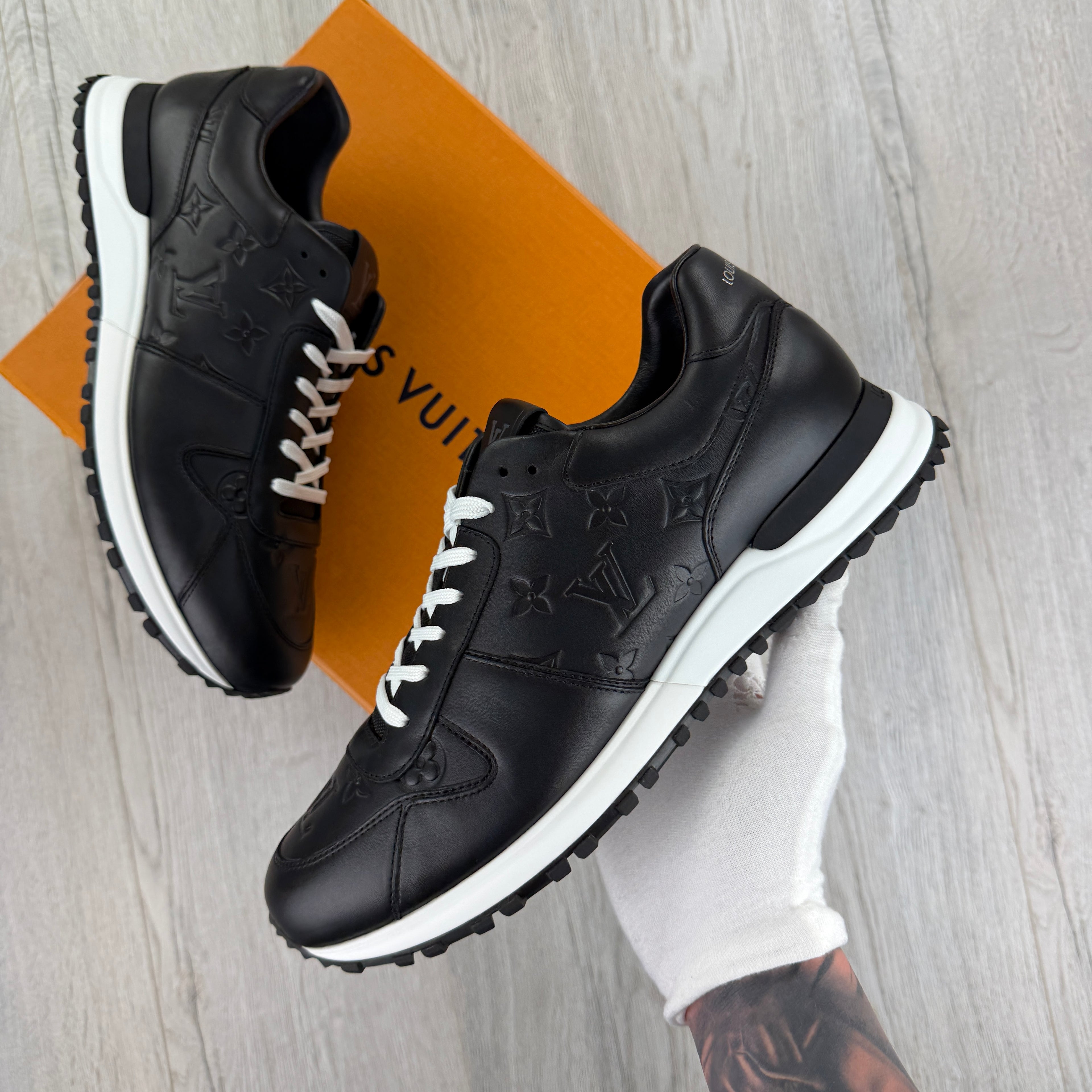 Louis Vuitton Men’s Black Leather Run Away Trainers - Uk 10