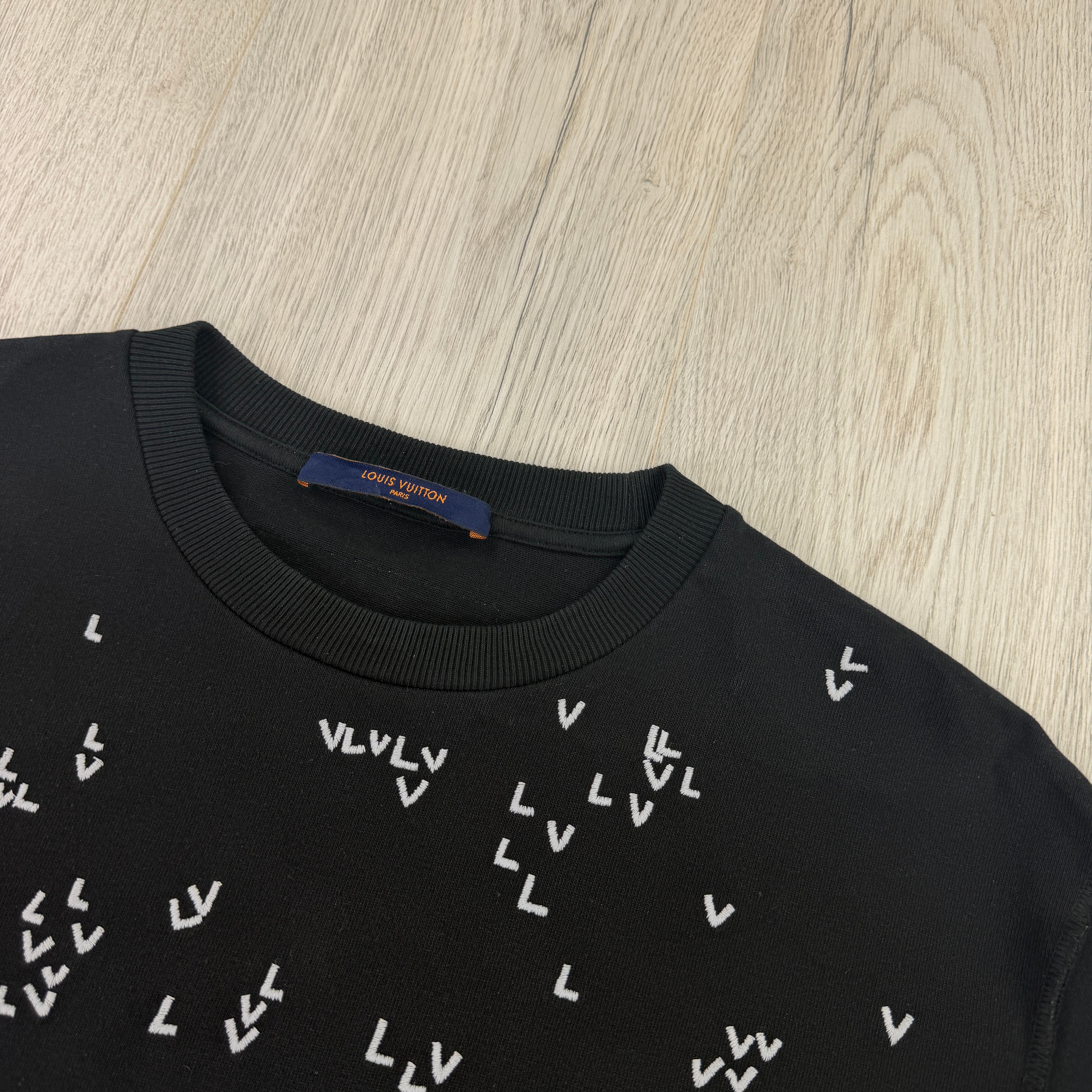 Louis Vuitton Men’s LV Spread Embroidery Black T-Shirt - Small