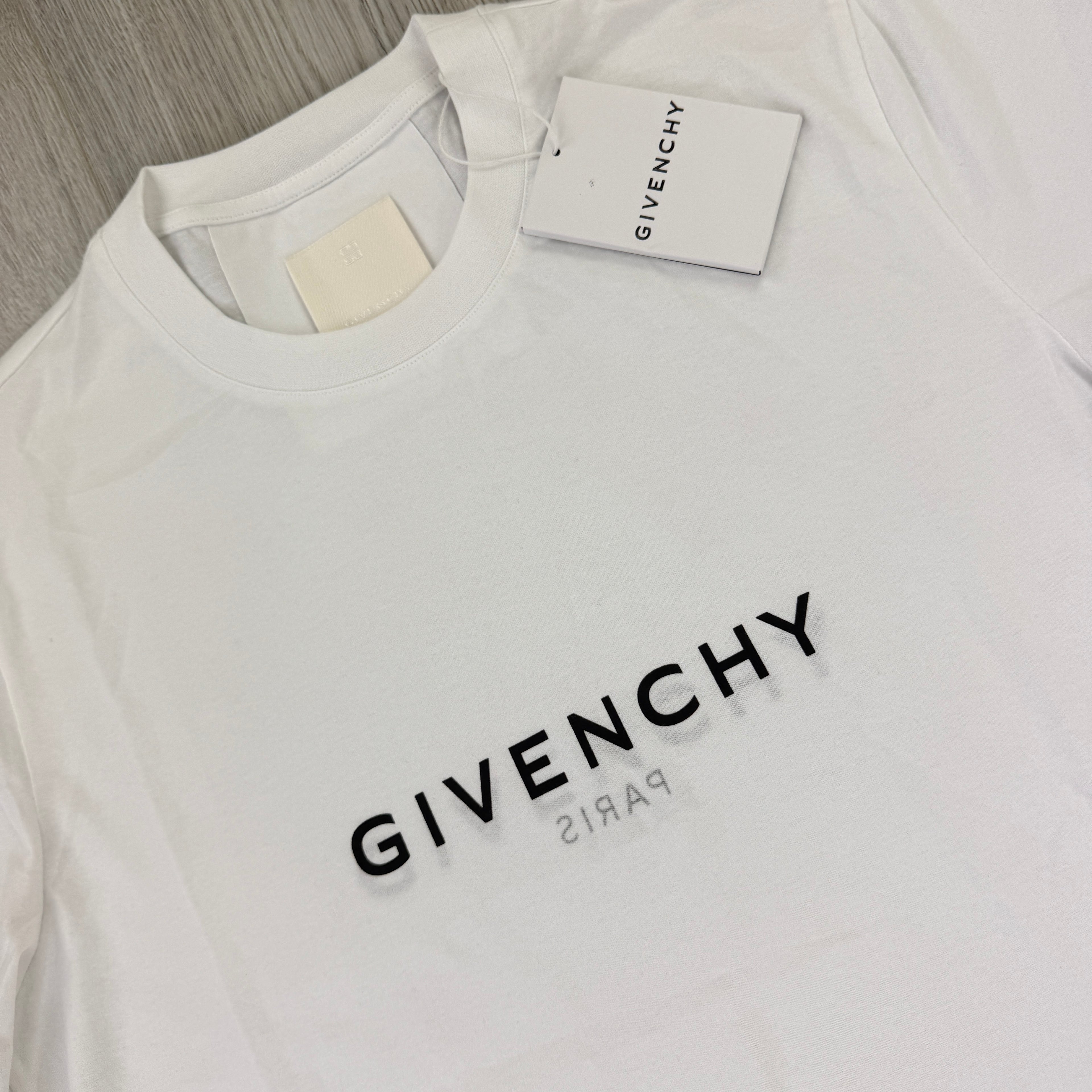 Givenchy Men’s White Slim T-shirt