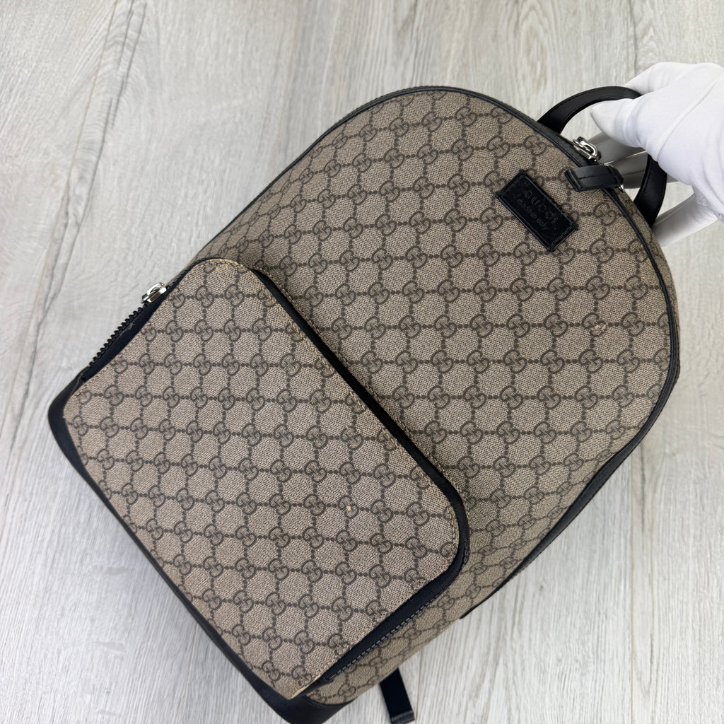 Gucci Men’s Monogram Gucci GG Supreme Backpack