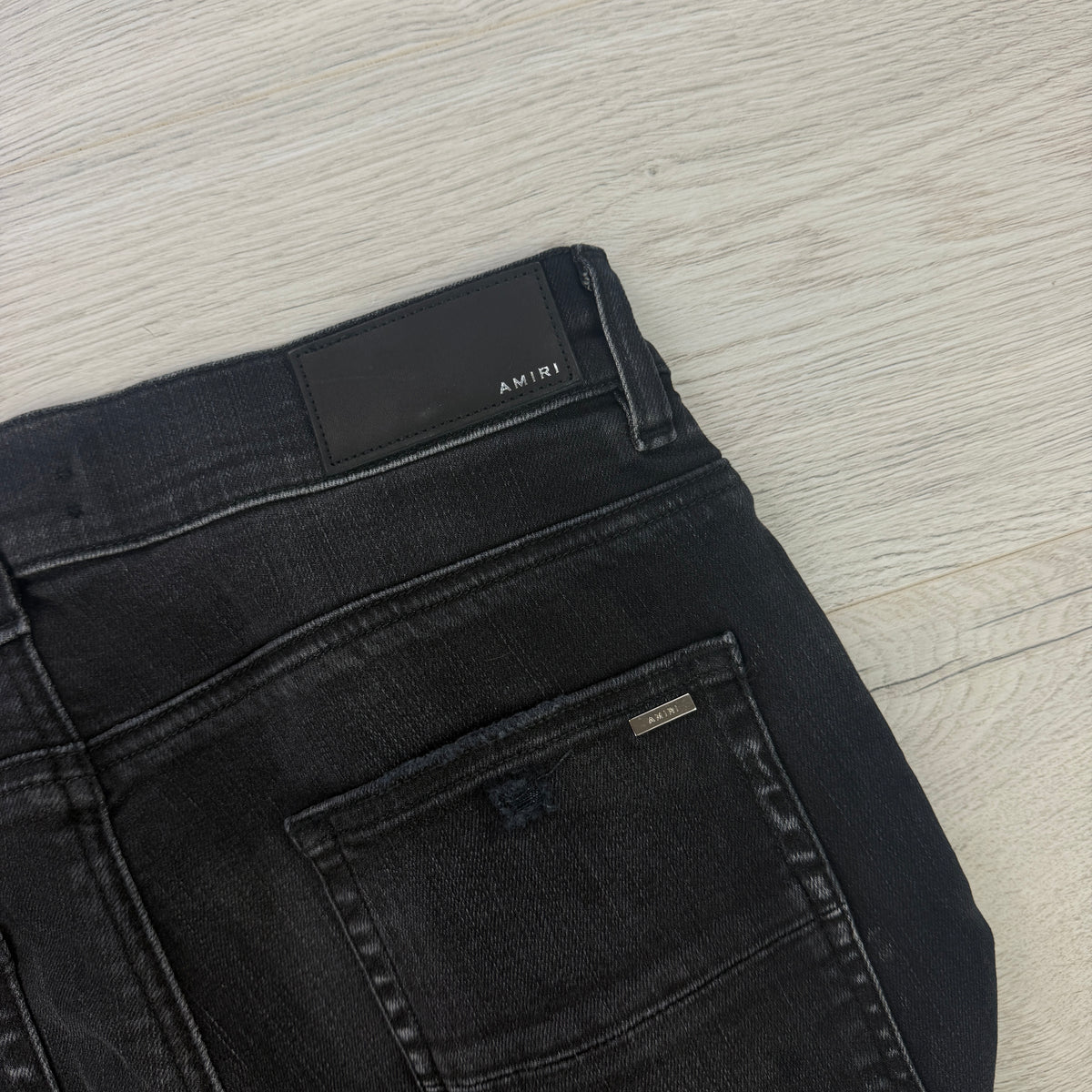 Amiri Men’s Black Ripped Distressed Jeans