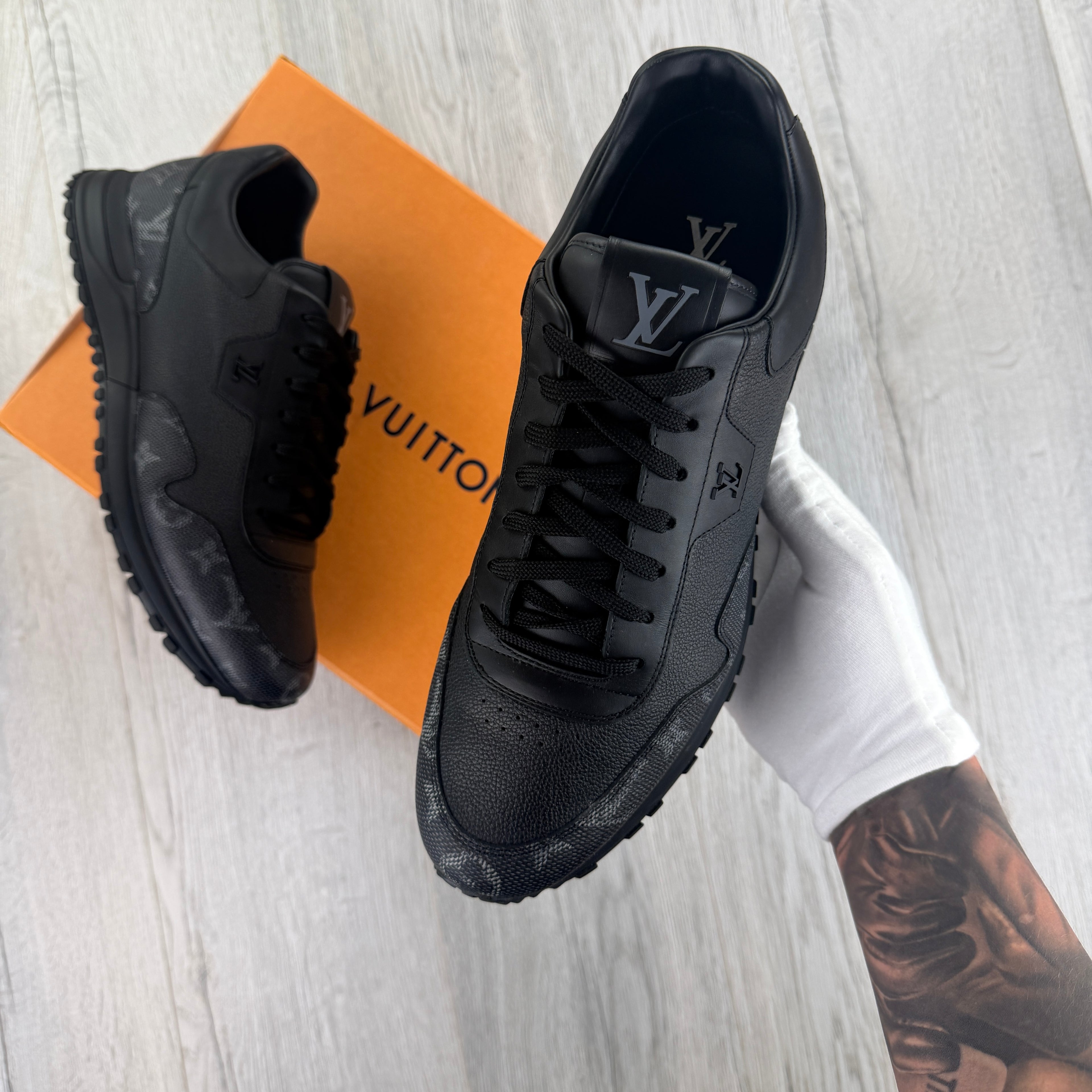 Louis Vuitton Men’s Leather Run Away Trainers - Uk 10