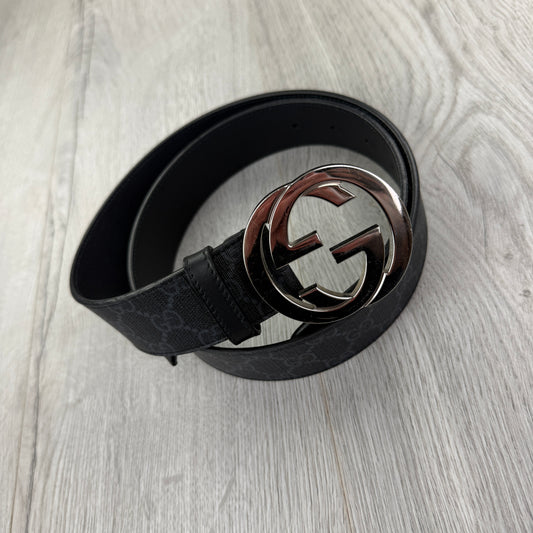 Gucci Men’s GG Supreme Black Belt With Silver Buckle - 90