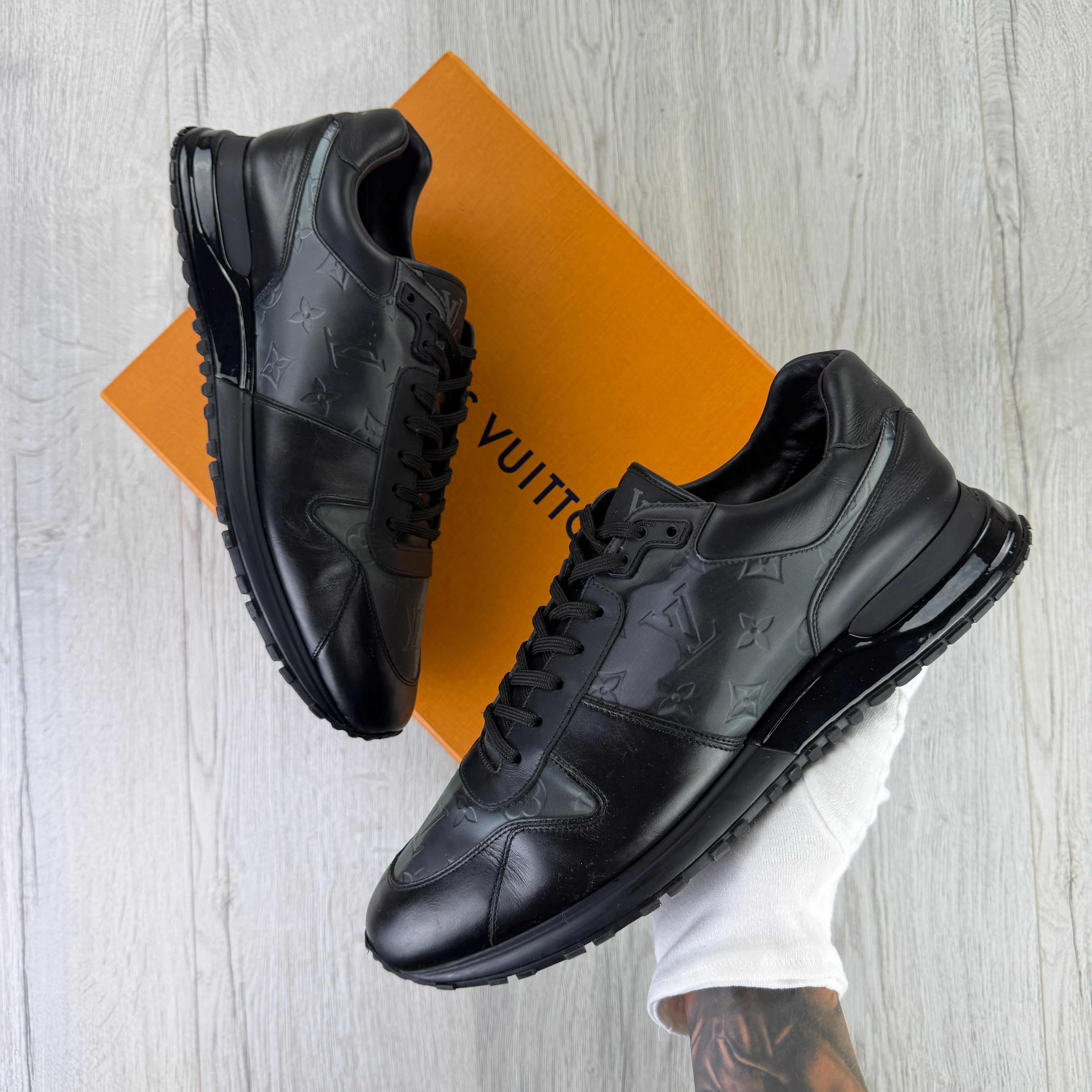 Louis Vuitton Men’s Black Run Away Trainers - Uk 11