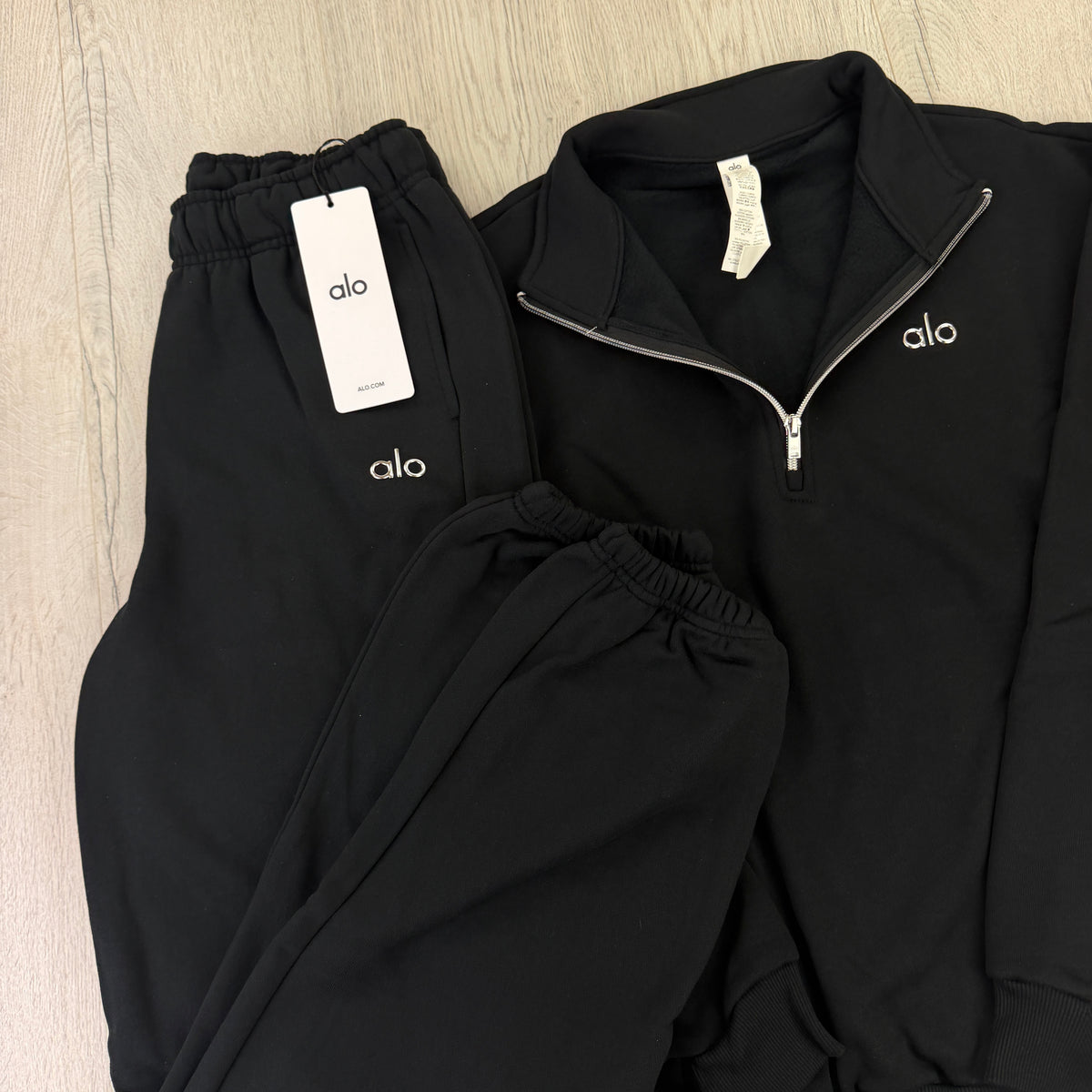 Alo Men’s Black Full 1/4 Zip & Cuffed Bottoms Tracksuit