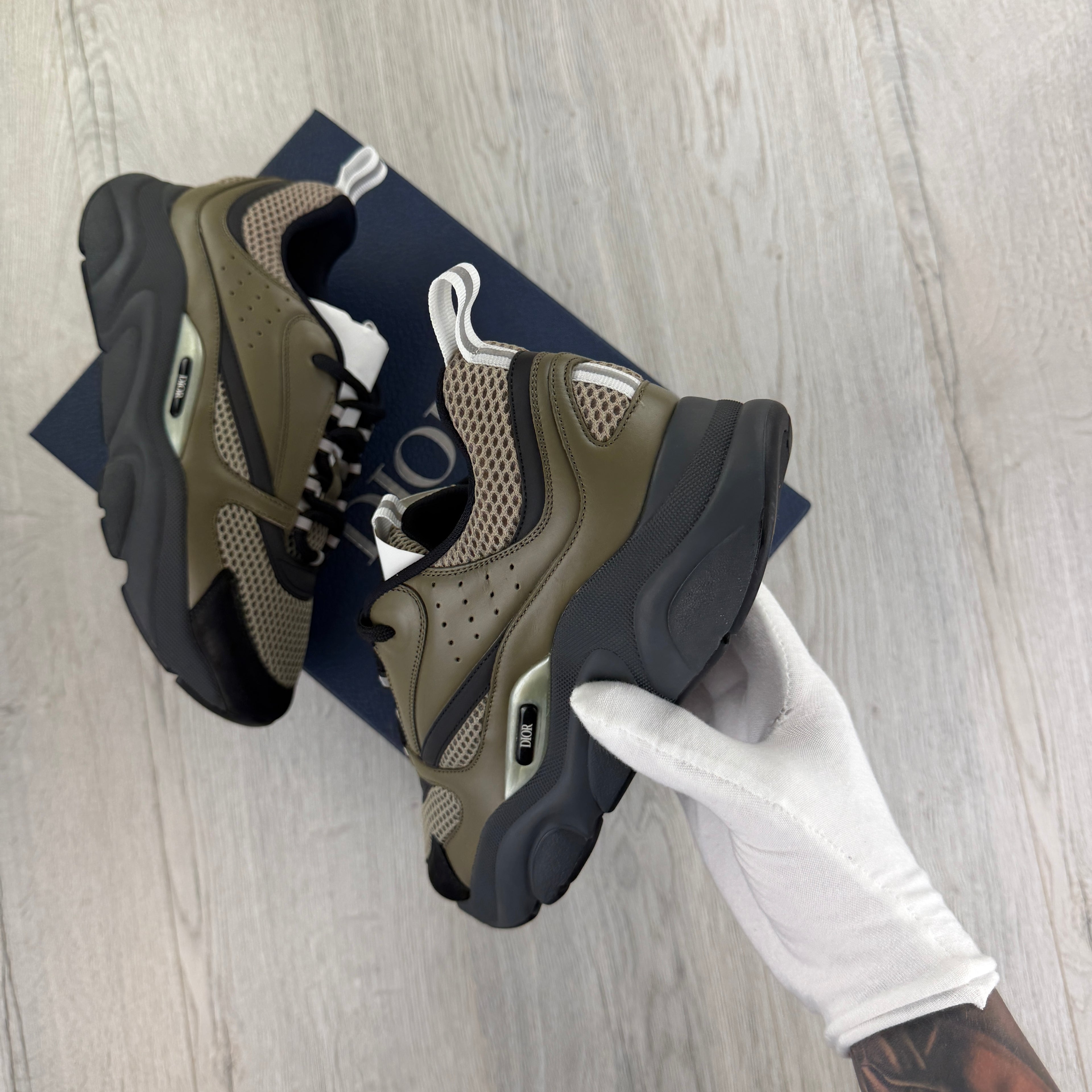 Dior B22 Men’s Khaki Grey Runners - 42.5 (Fit Uk 8)