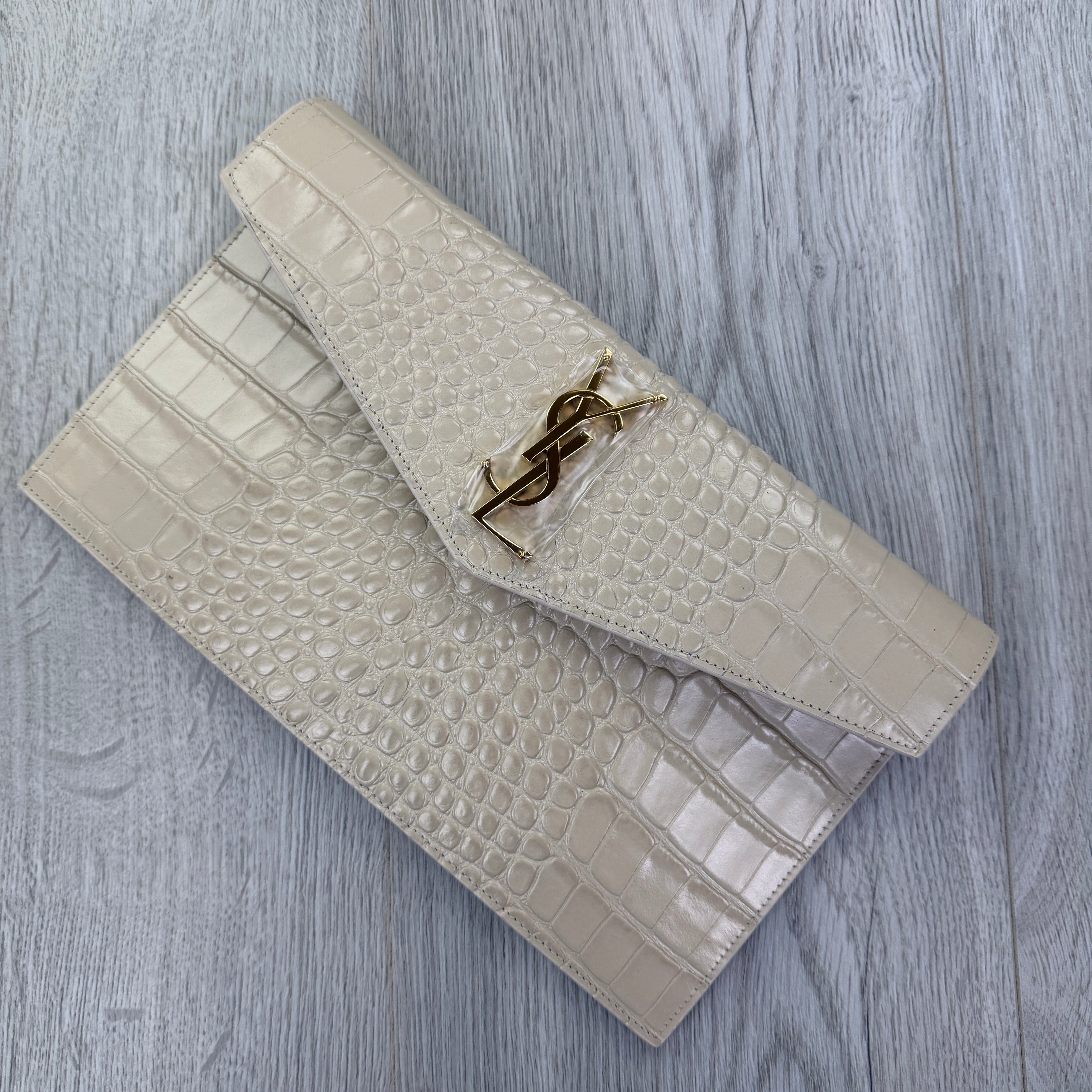 Saint Laurent Women’s Beige Crock Clutch Bag