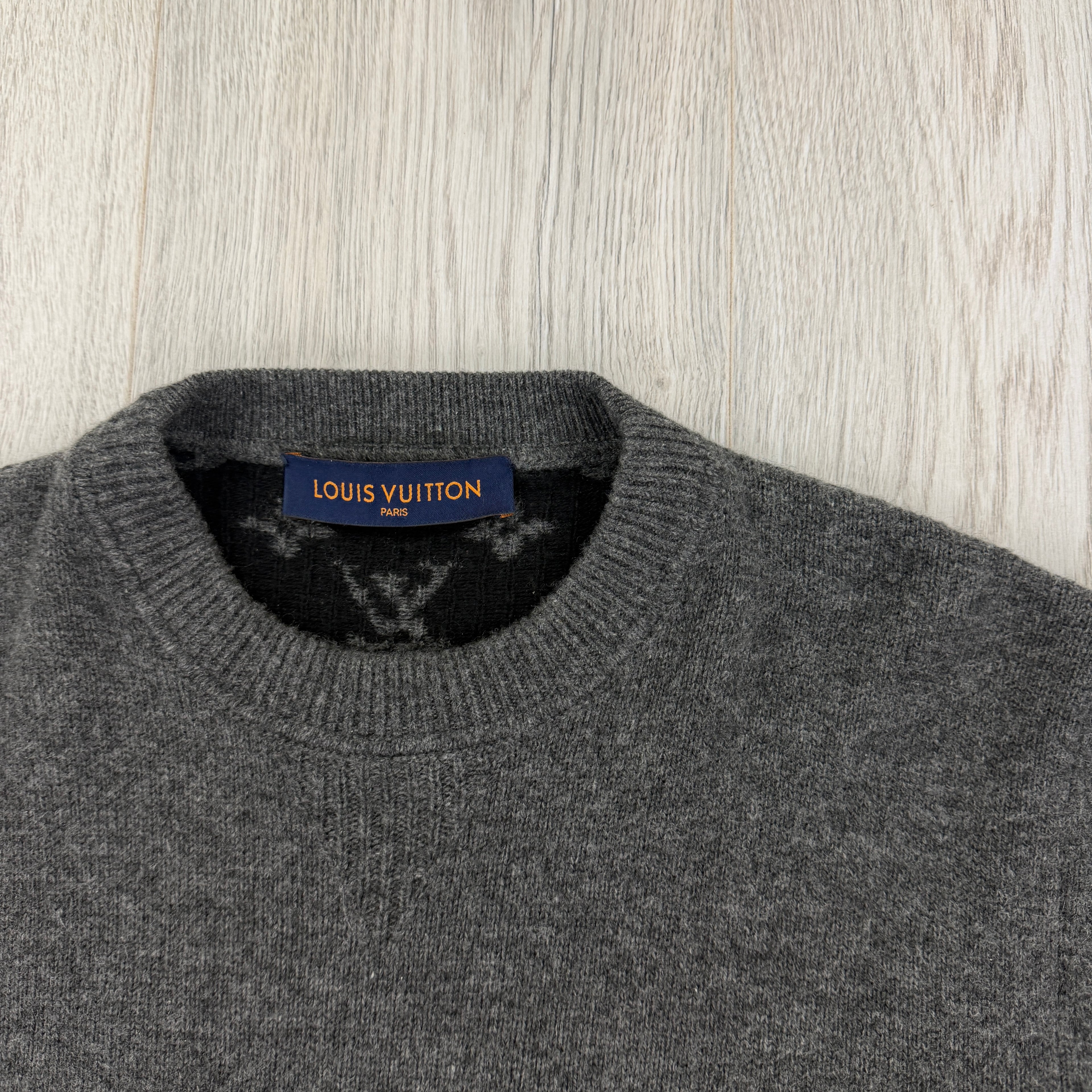 Louis Vuitton Men’s Grey Crewneck Cashmere Jumper - Medium