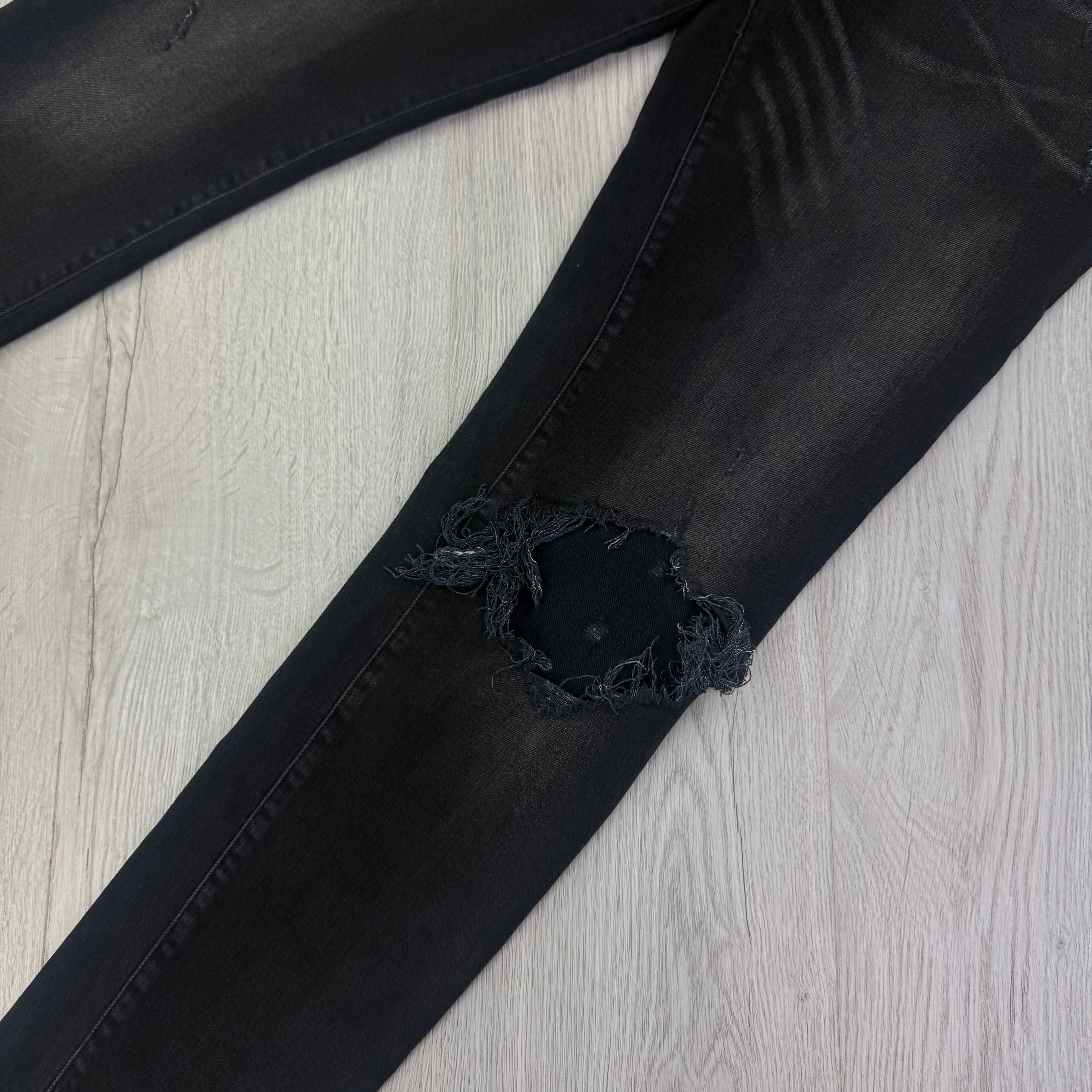 Amiri Men’s Black Ripped Jeans - Uk 33