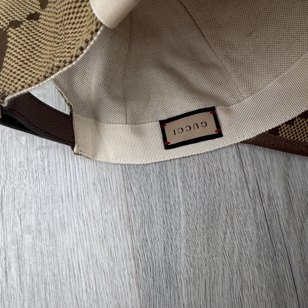 Gucci Women’s Beige GG Interlocking  Baseball Cap - Small