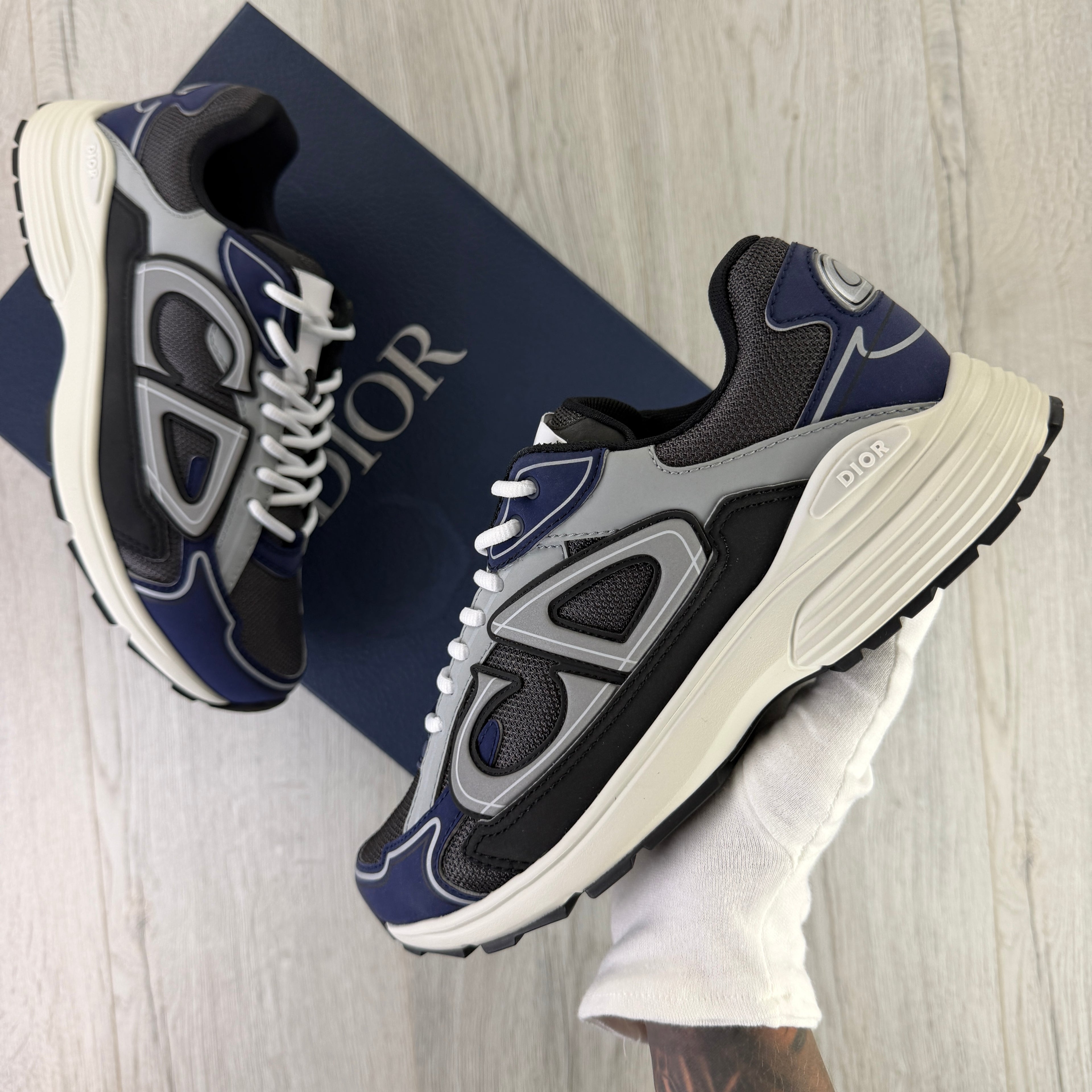 Dior B30 Men’s Navy CD Trainers