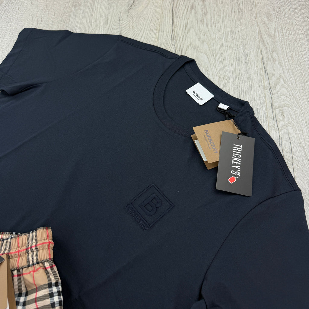 Burberry Men’s T-shirt & Swim Shorts Set - Small