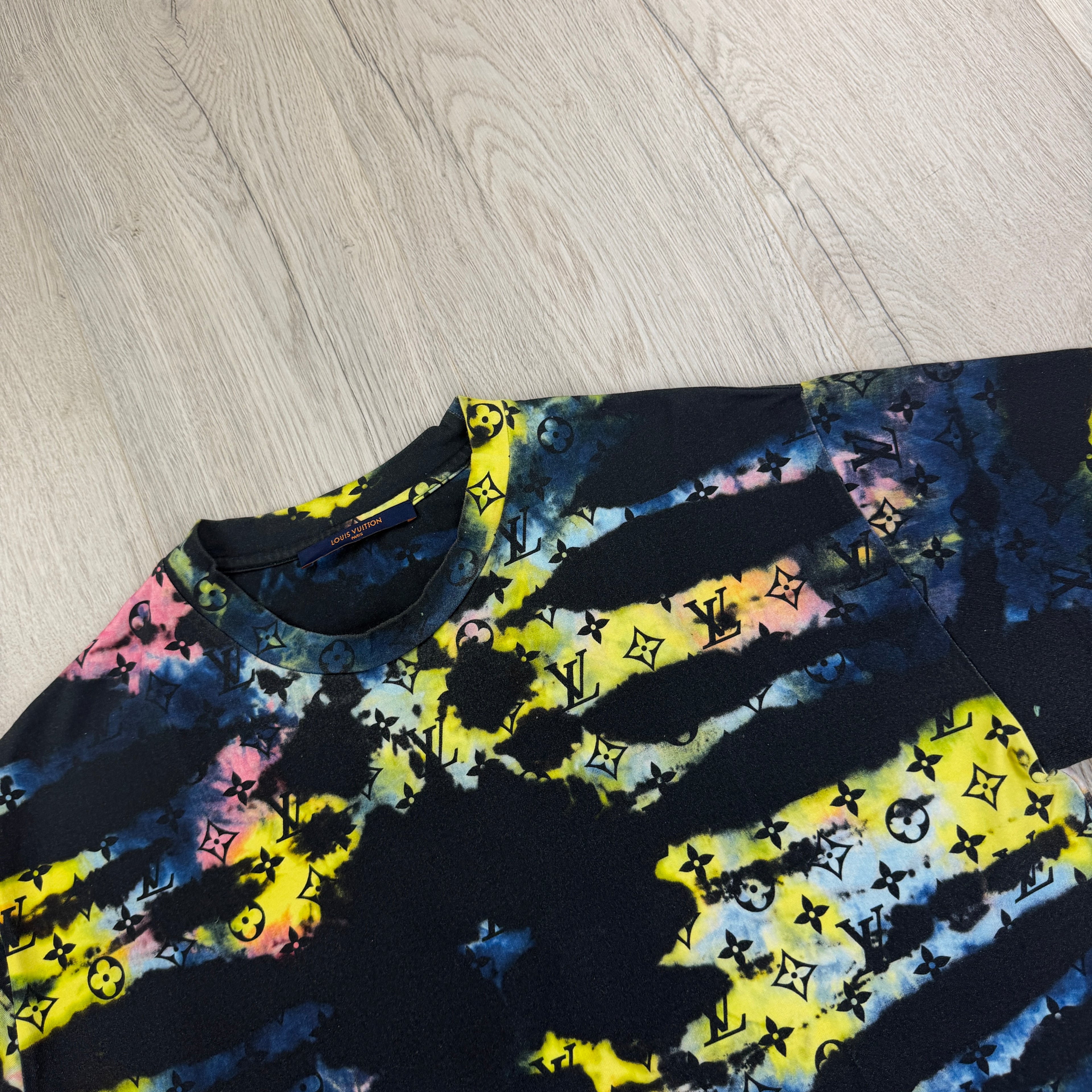 Louis Vuitton Men’s Monogram Tie Dye T-shirt - Medium