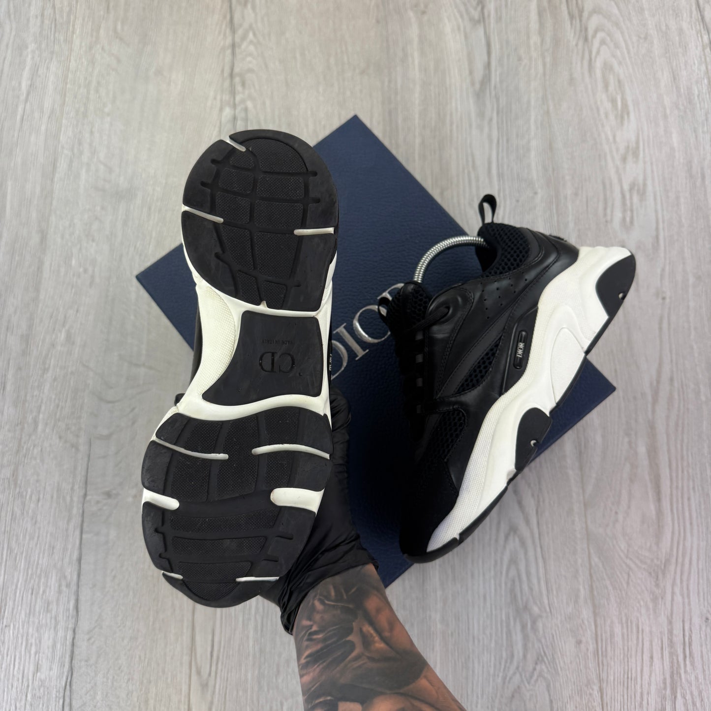 Dior B22 Men’s Black & White Trainers - 41 (Fit Uk 7)