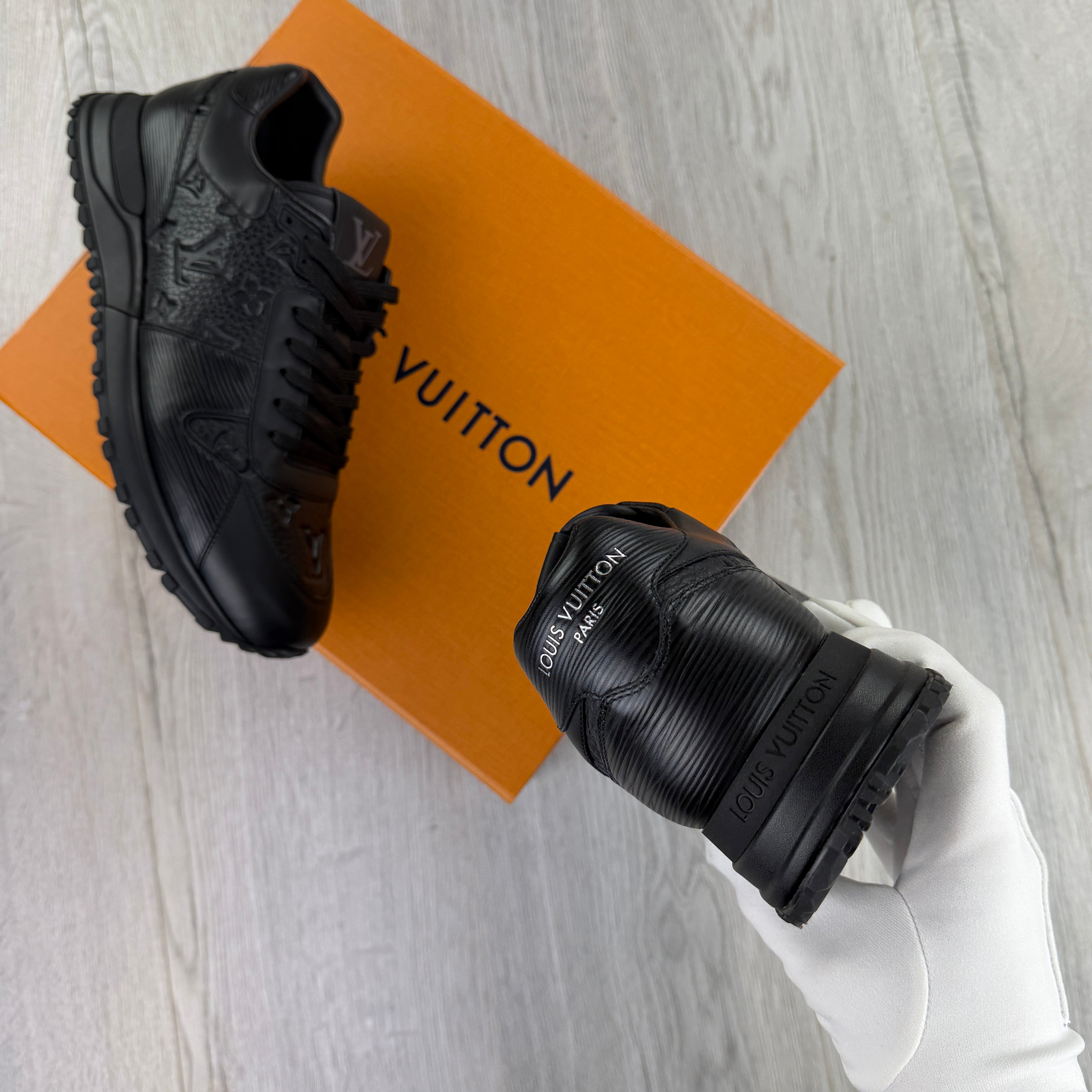 Louis Vuitton Men’s Black Leather Run Away Trainers - Uk 7
