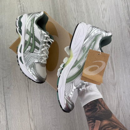 ASICS Men’s Gel-Kayano White / Slate Grey / Green Trainers